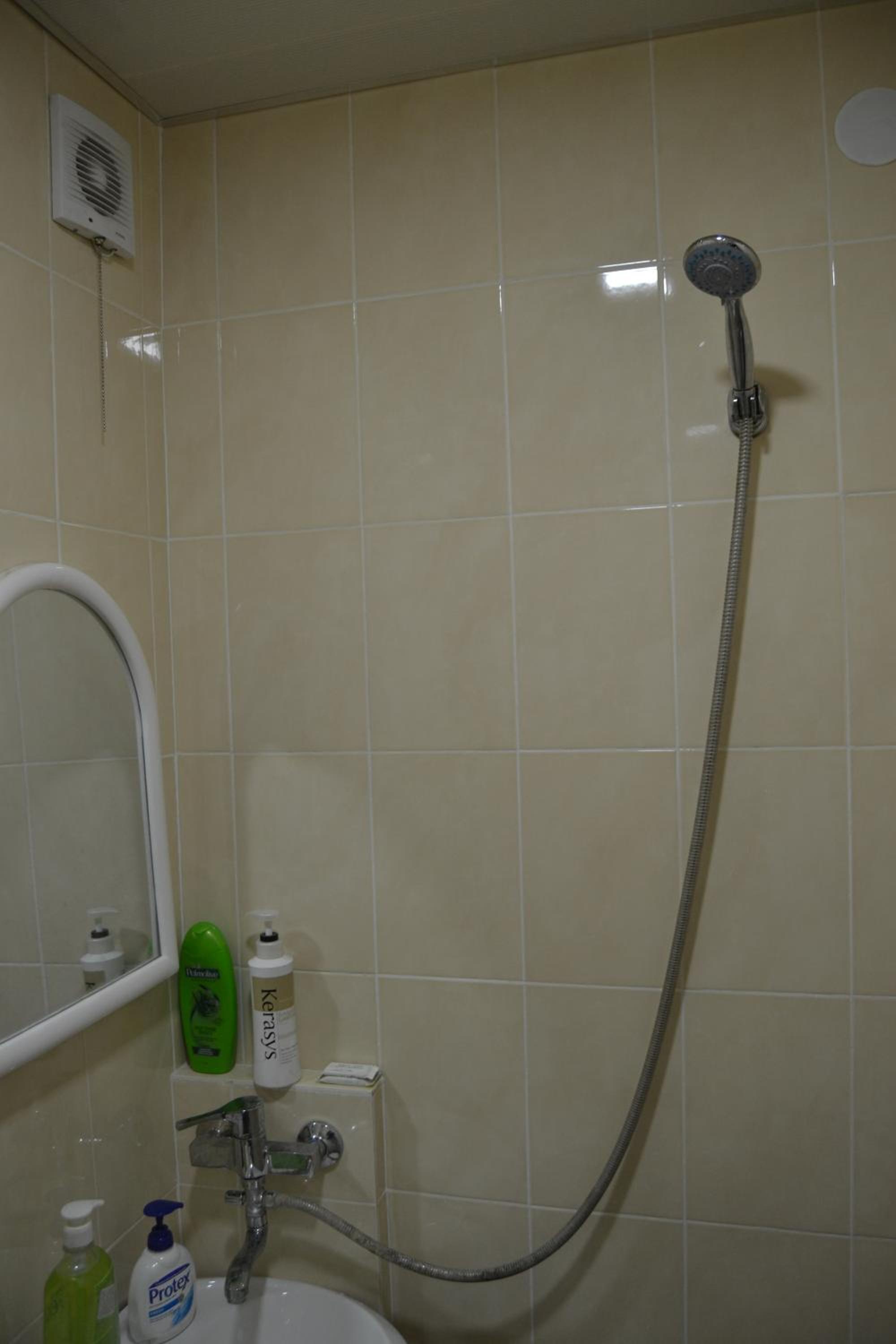 Photo 42
