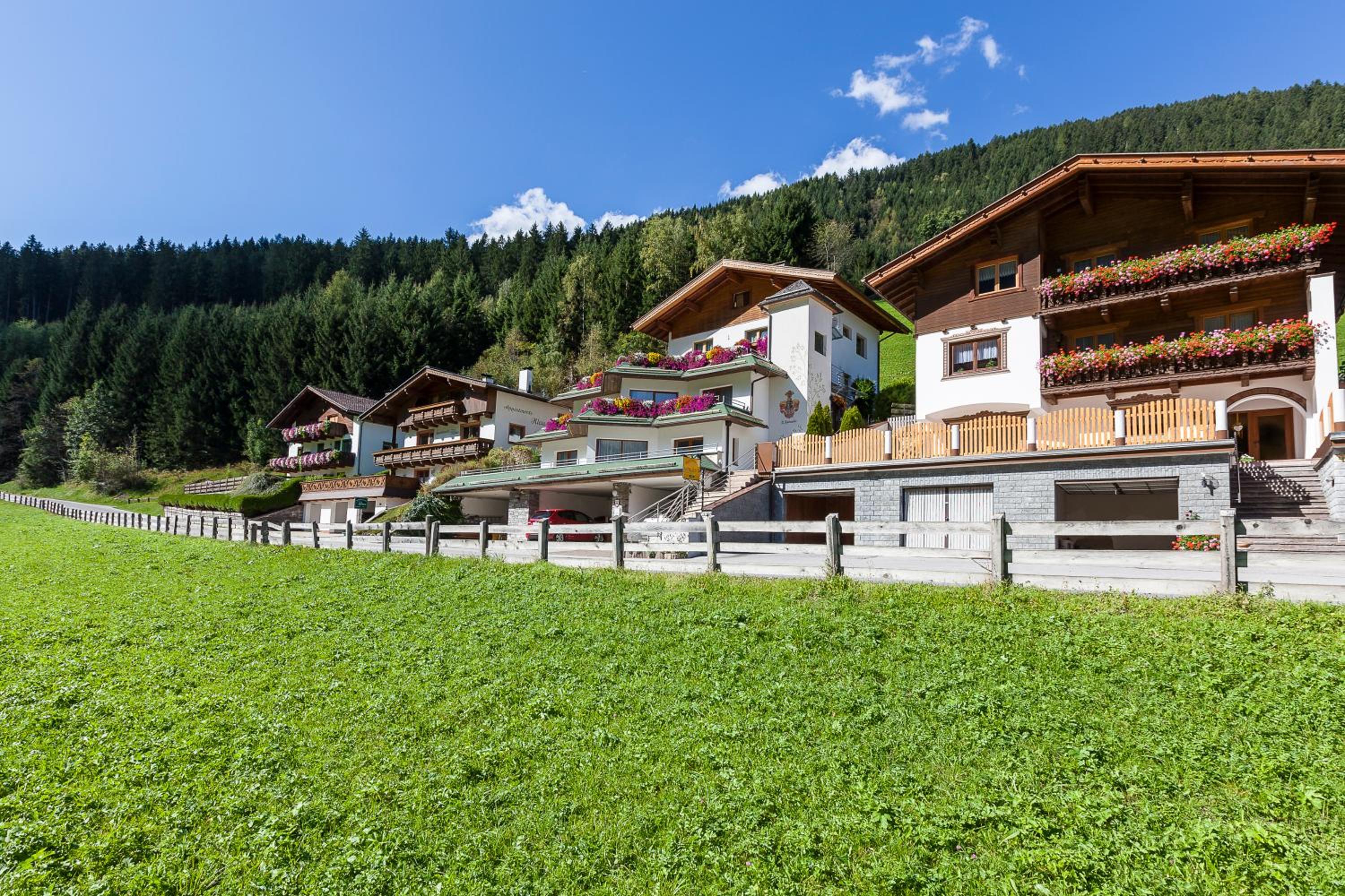 Art-Apartments Kartnaller superior