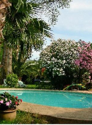 L'Amandari - Provence holidays - Chambres d'hôtes avec jardin, piscine, jacuzzi, climatisation