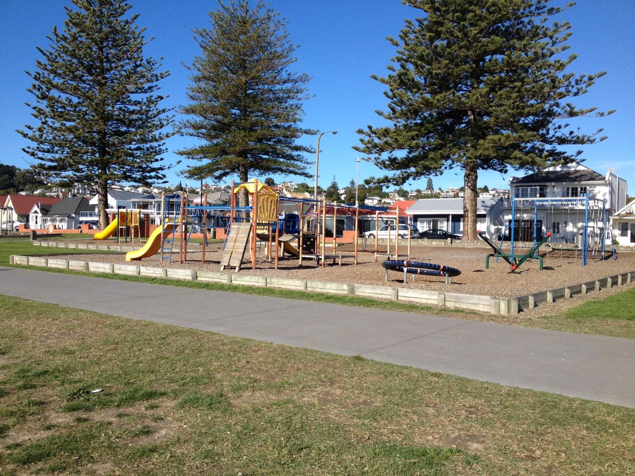 Harbour View Motel on Ahuriri Beach in Napier NZ with sea view suites