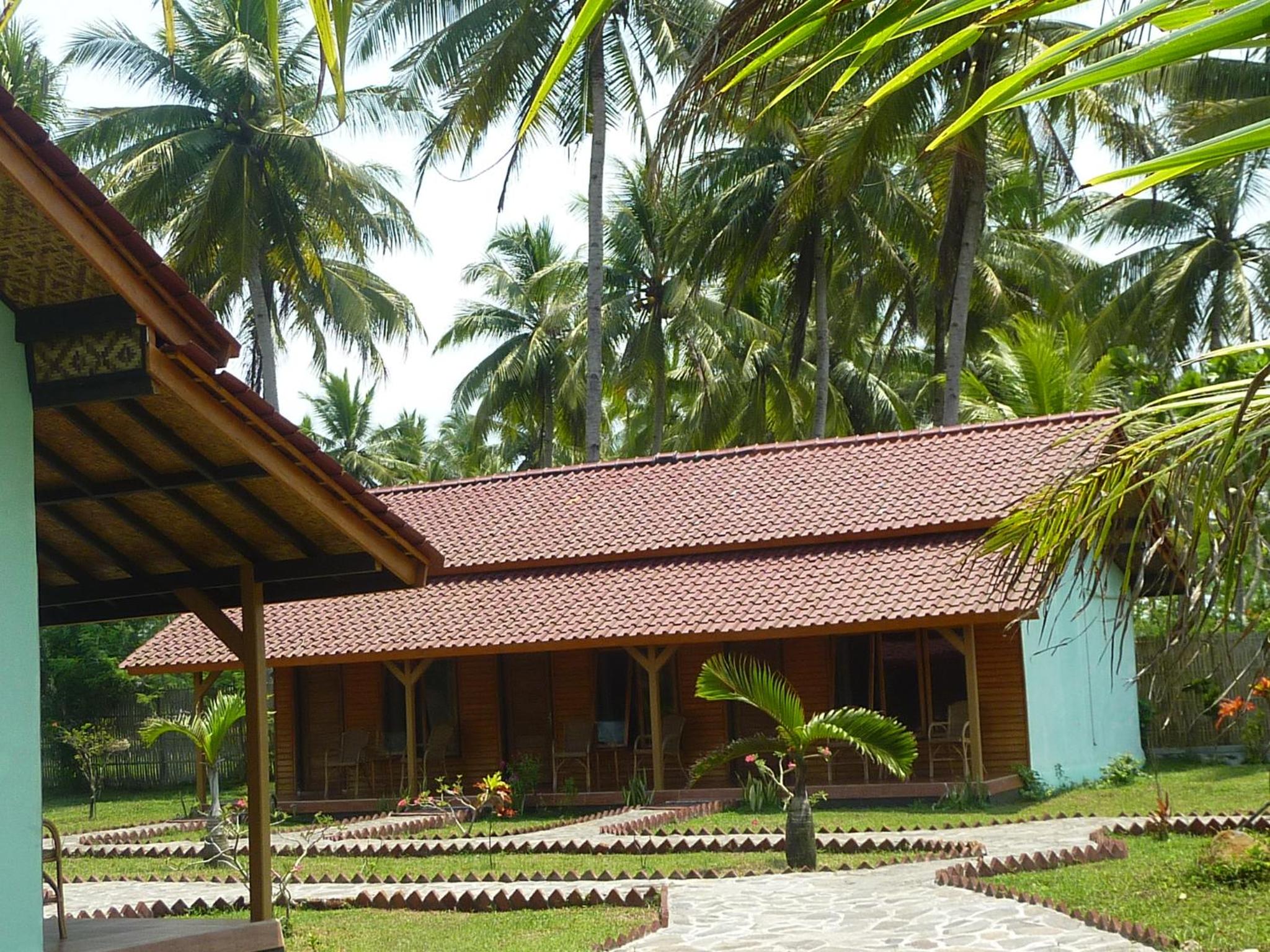 Hotel Java Lagoon - Image 1