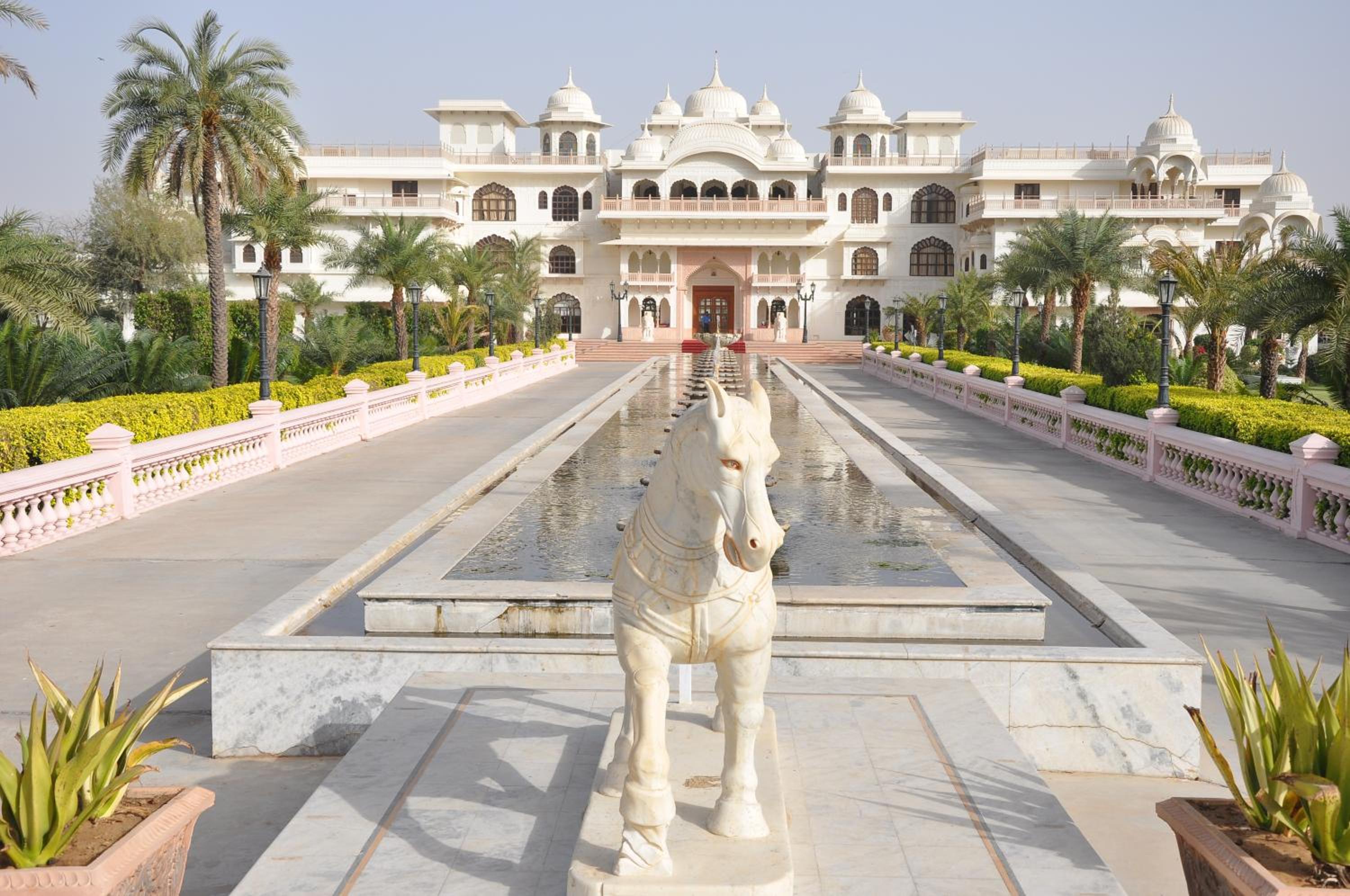 Shiv Vilas Resort view 5