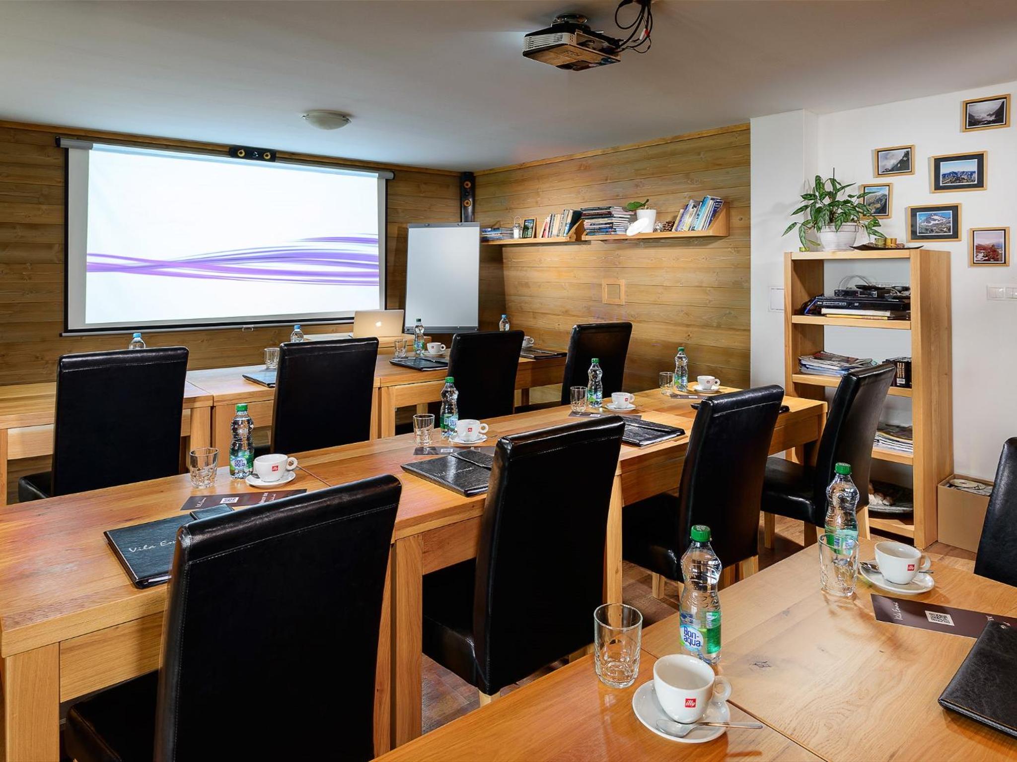 meeting & event spaces