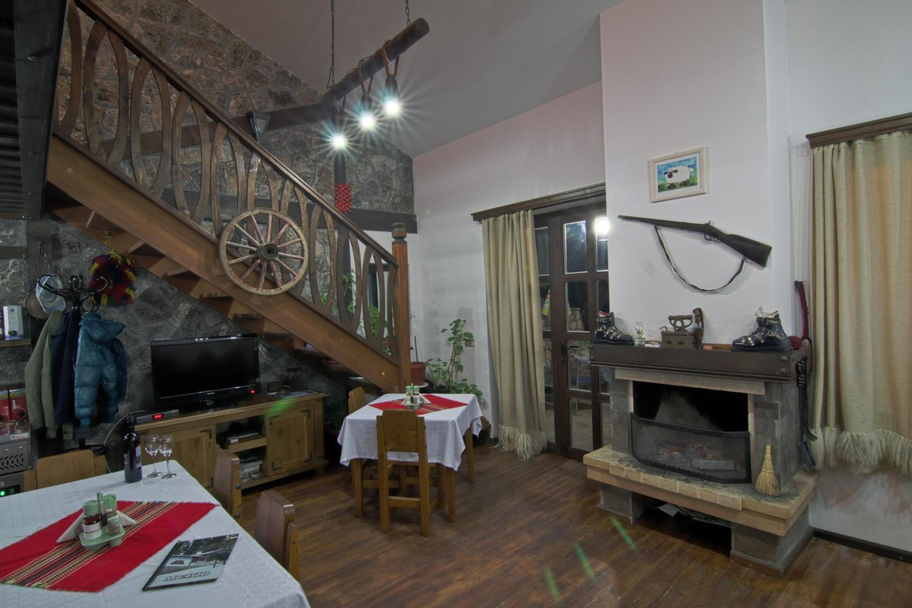 Photo 22