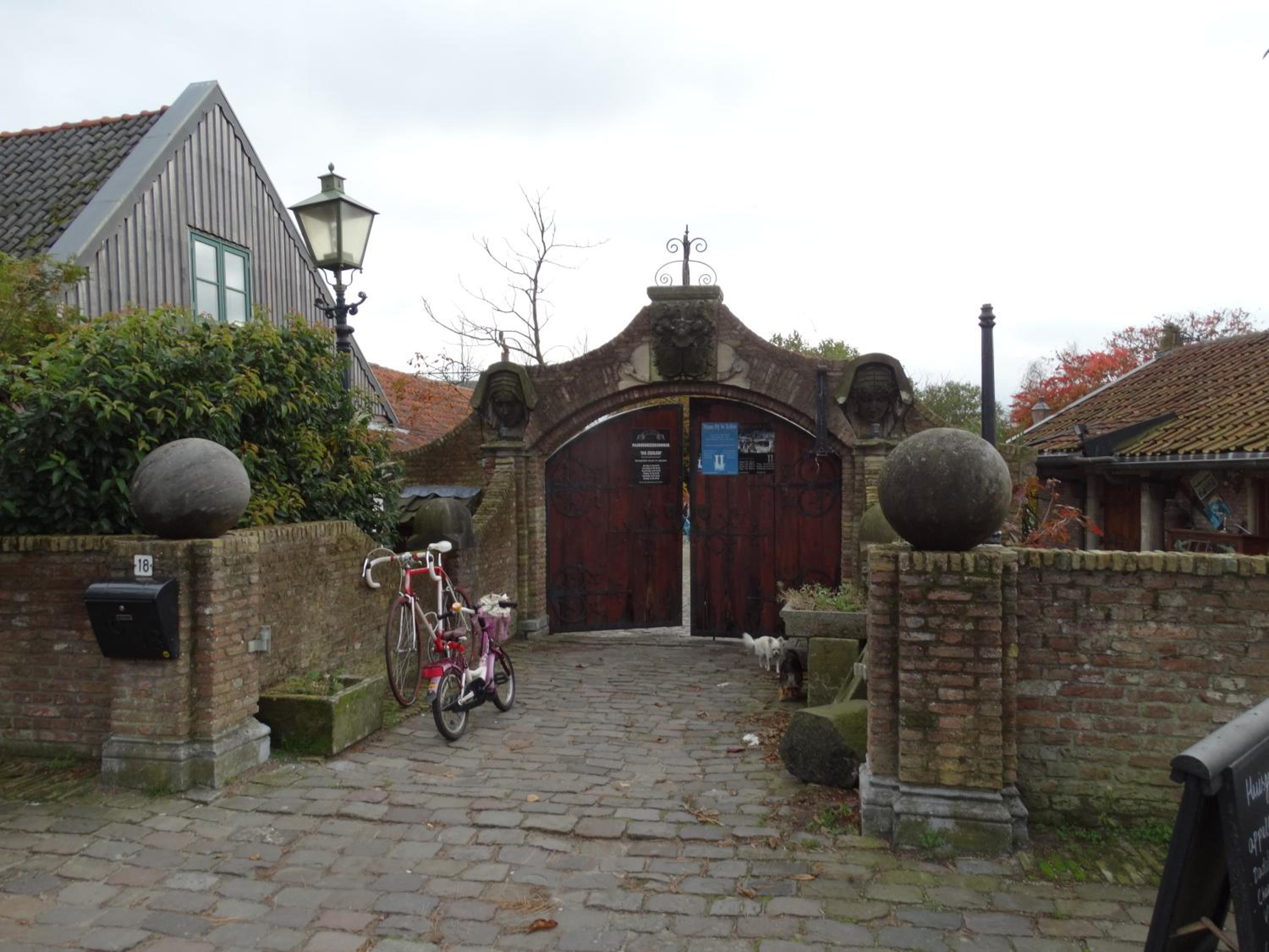 Photo 32