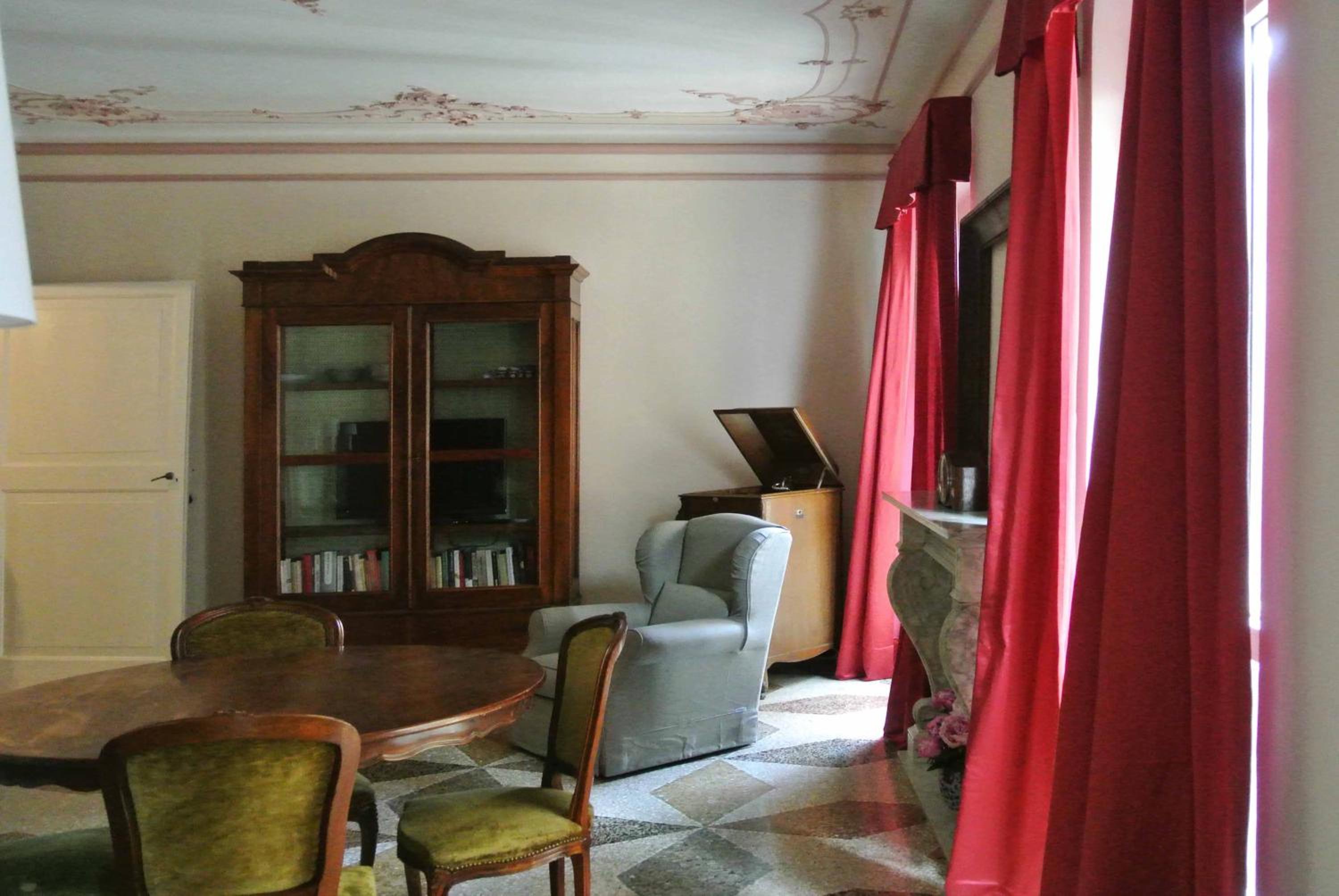 Palazzo Zecchino B&B