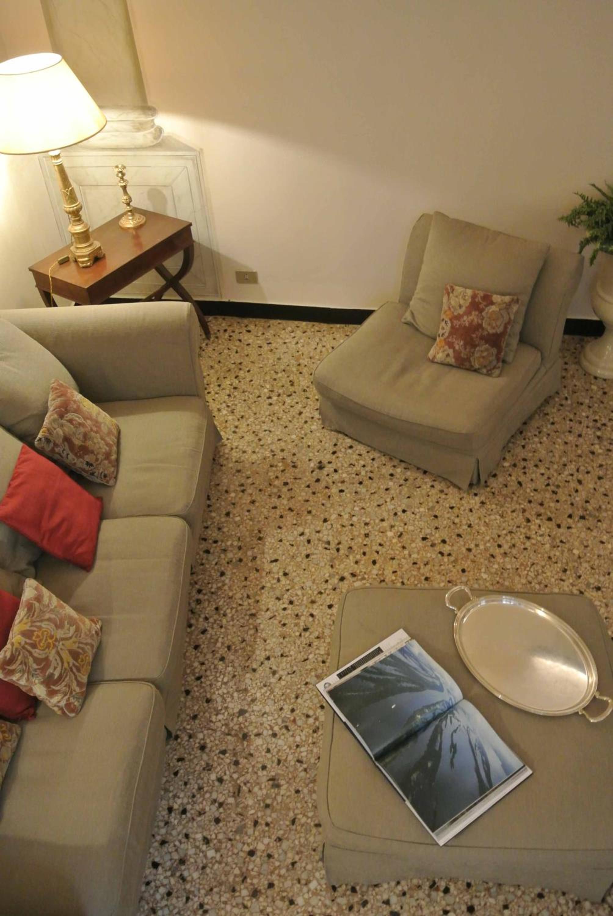 Palazzo Zecchino B&B