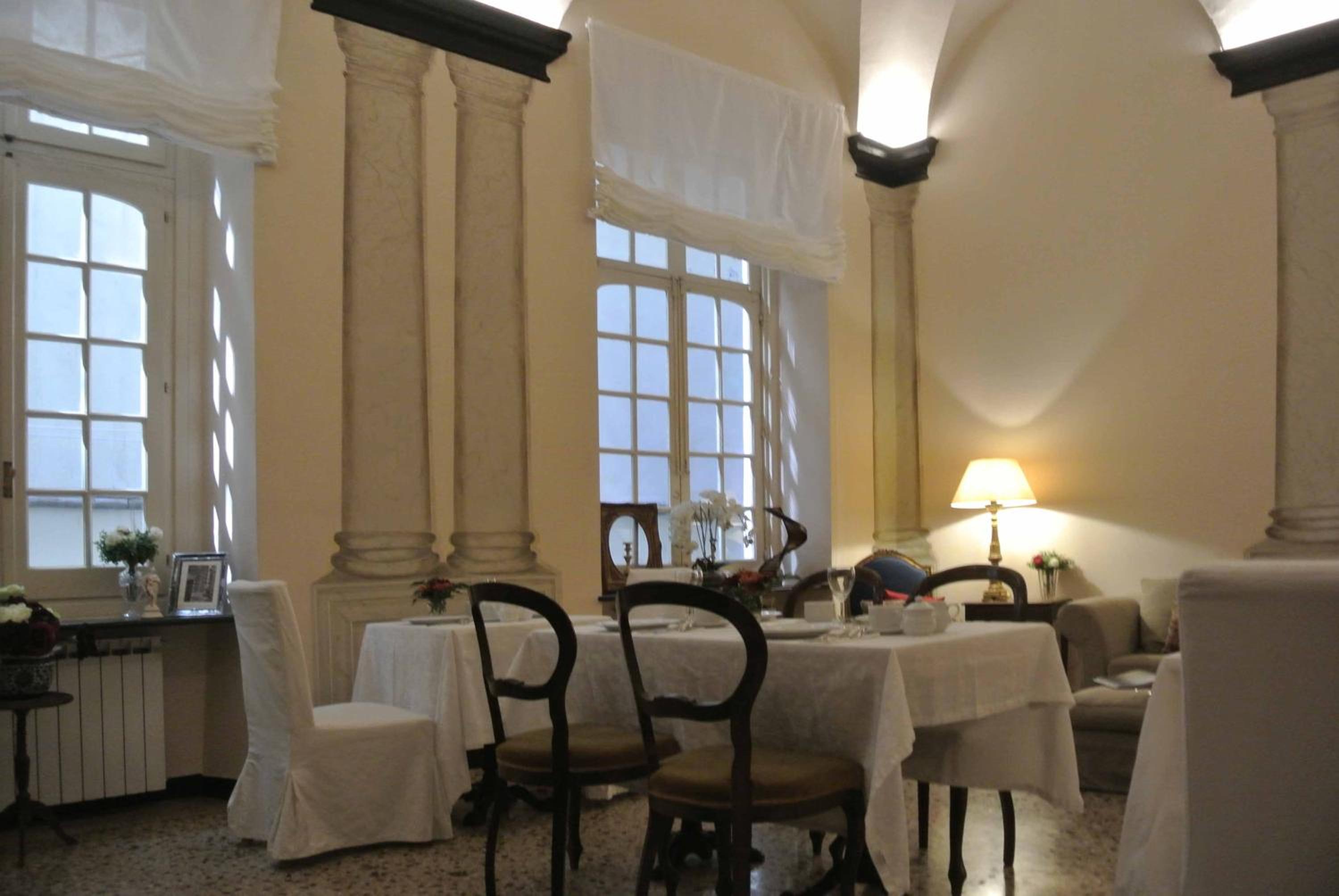 Palazzo Zecchino B&B