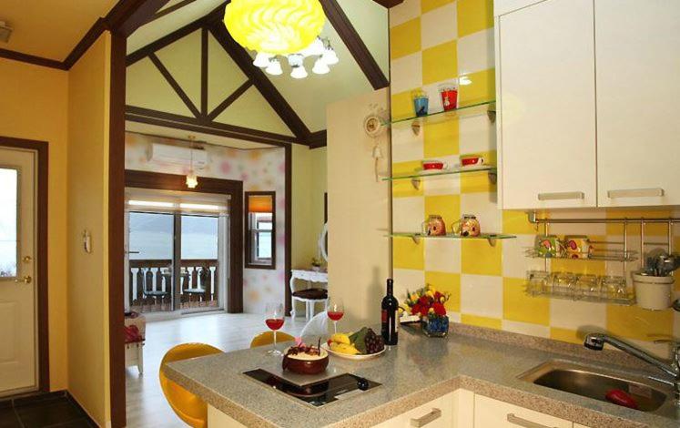 Rainbow Hill Pension