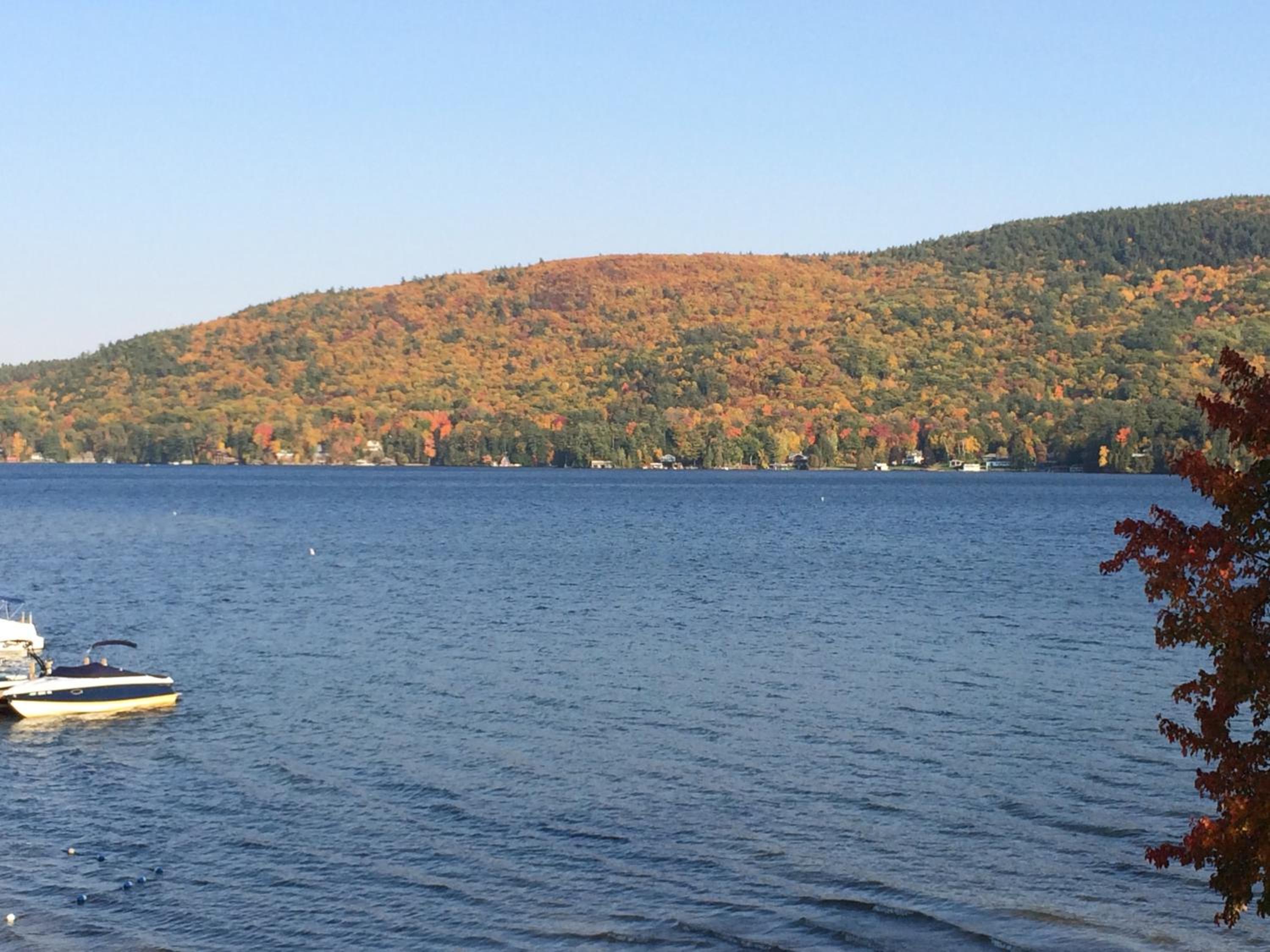 The Sundowner on Lake George