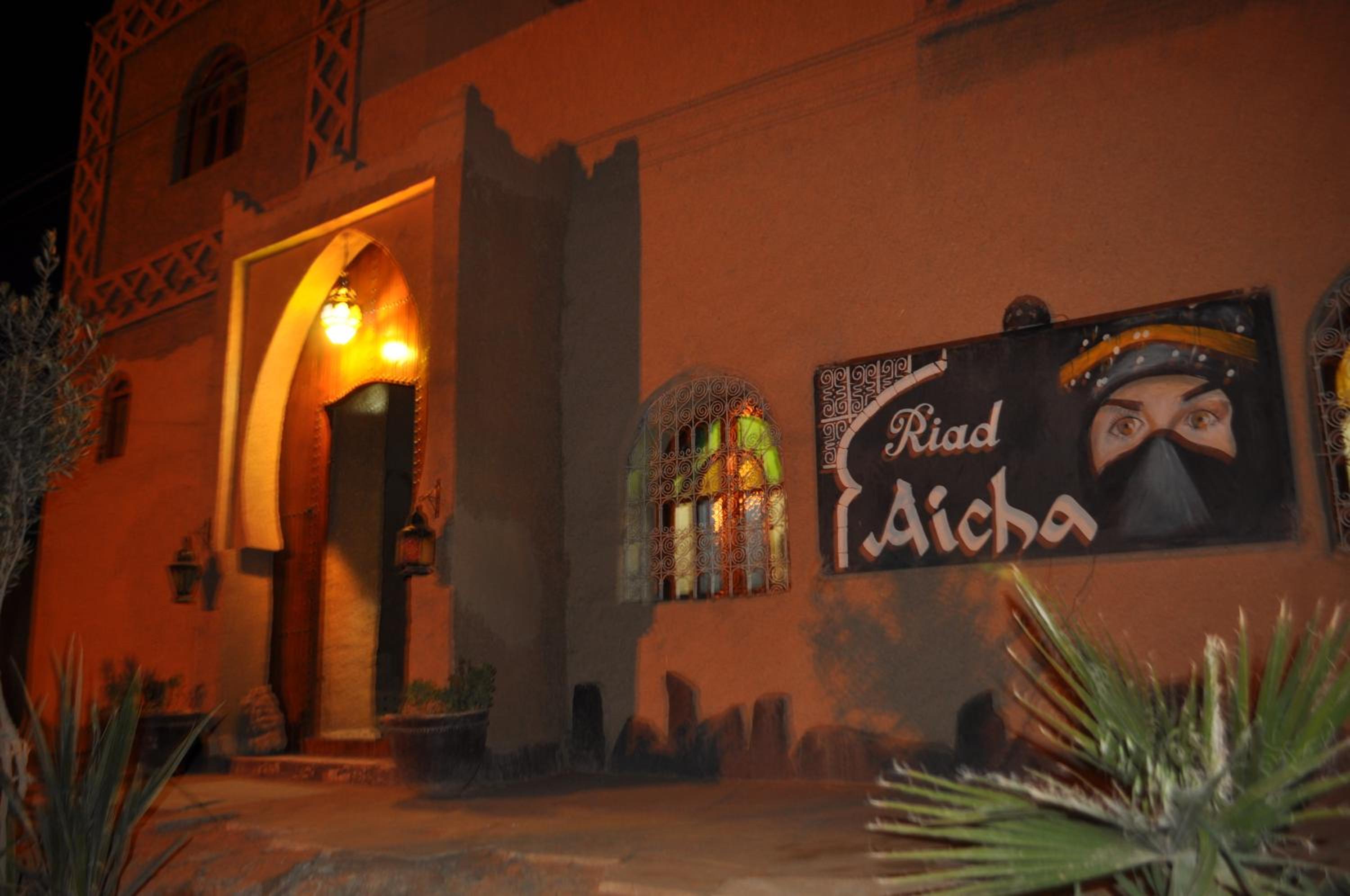 Riad Aicha & Camel Trekking view 4