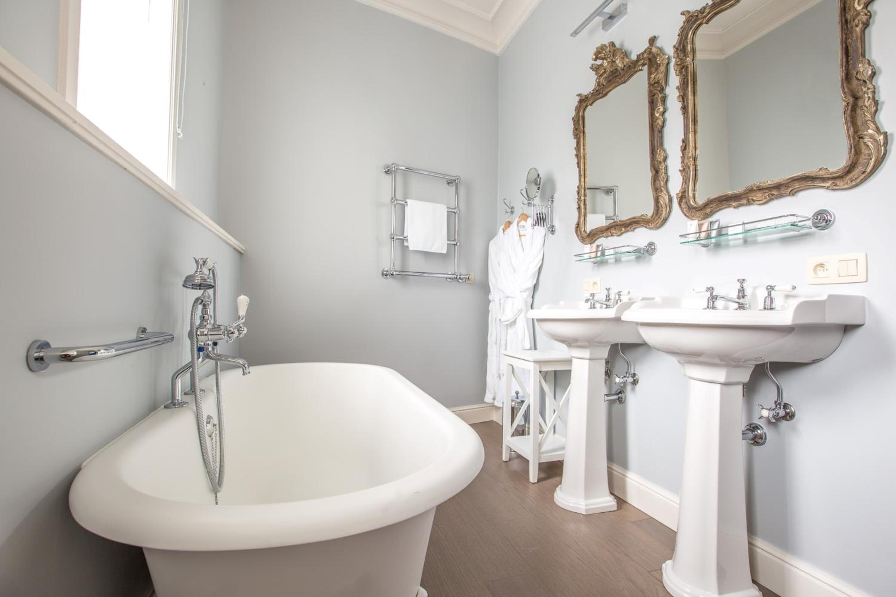 Bruges Vacations - Boutique Hotel De Castillion - Small elegant family hotel - Property Image 8