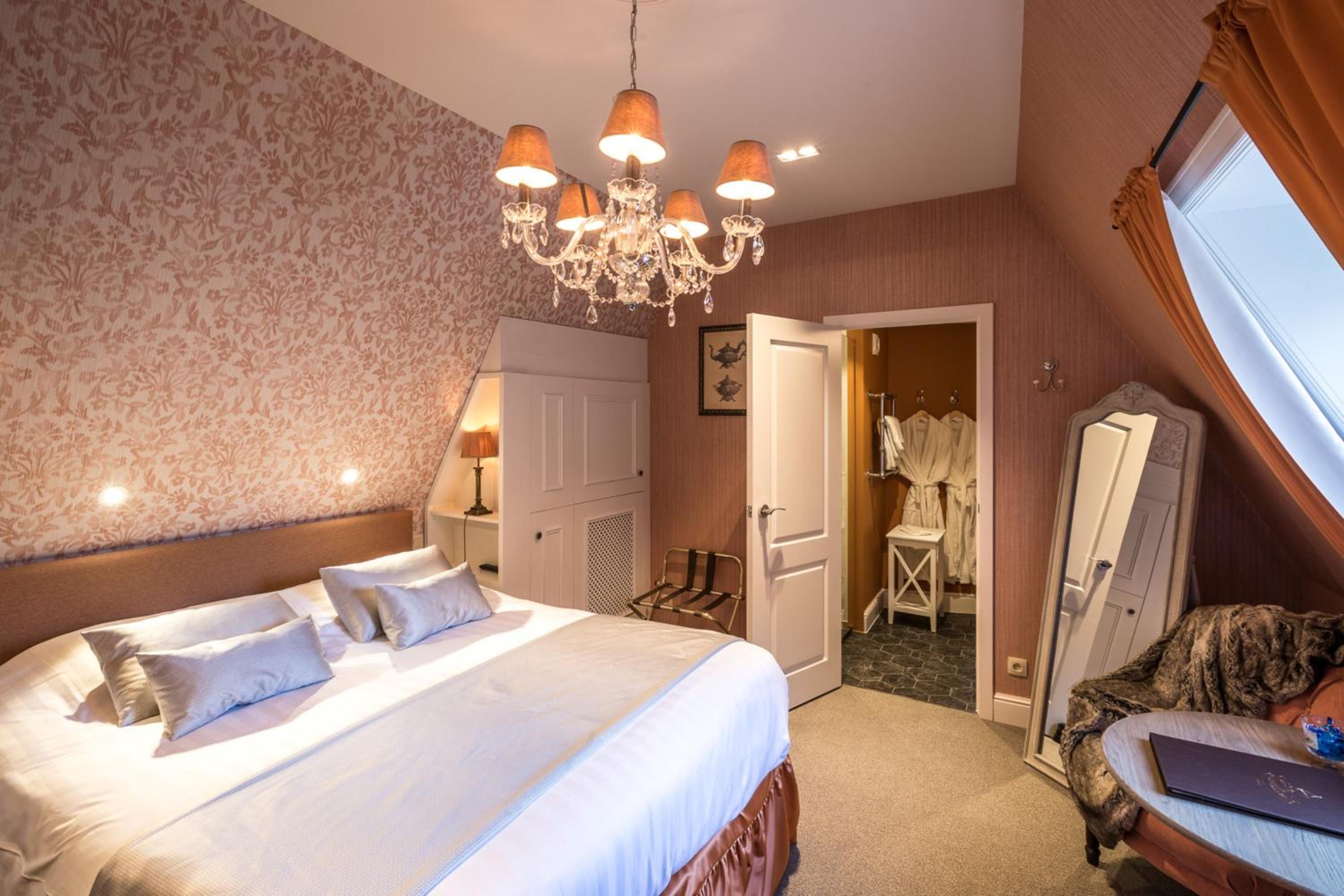 Bruges Vacations - Boutique Hotel De Castillion - Small elegant family hotel - Property Image 41