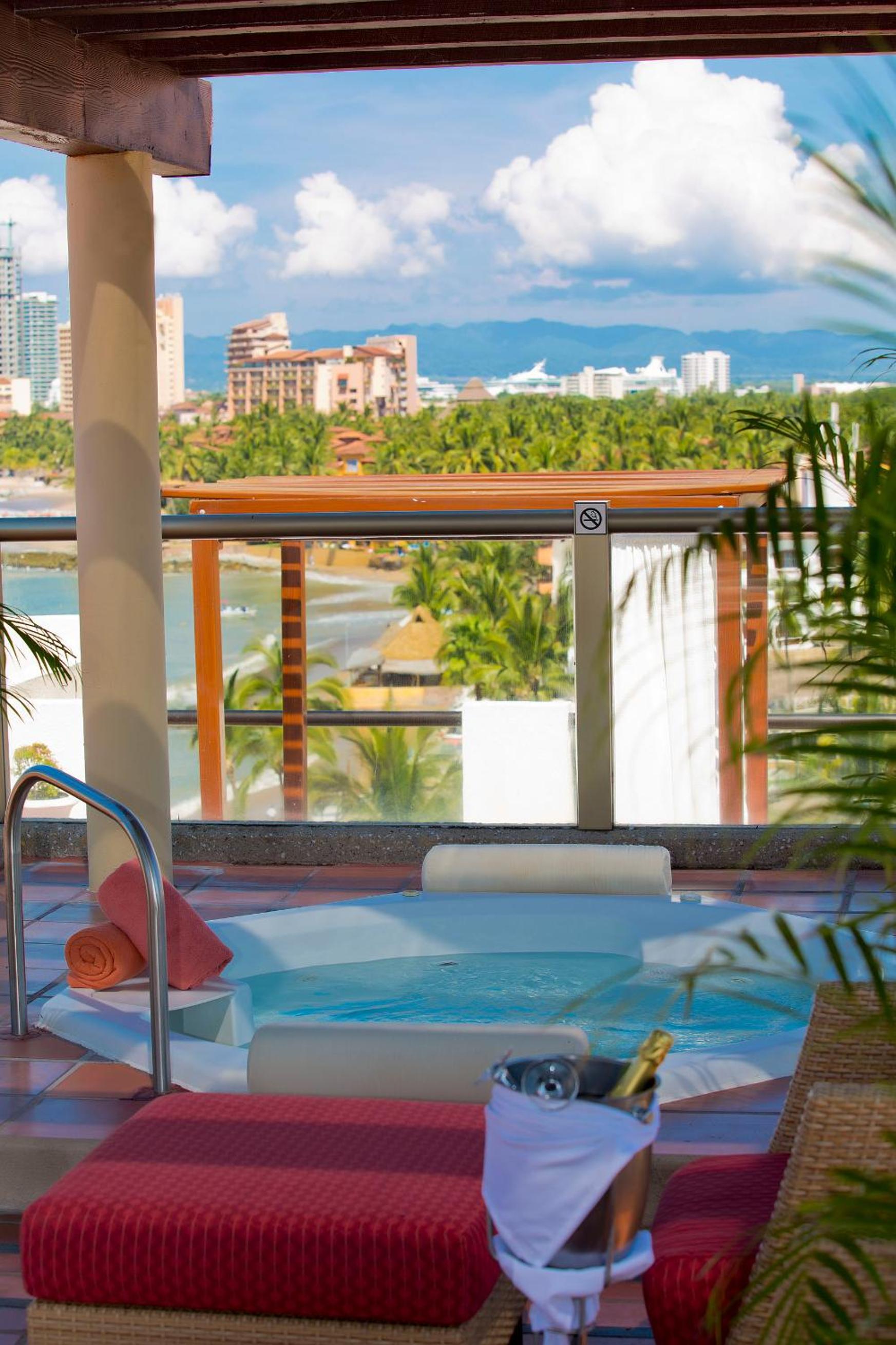 Puerto Vallarta Vacations - Plaza Pelicanos Grand Beach Resort All Inclusive - Property Image 22