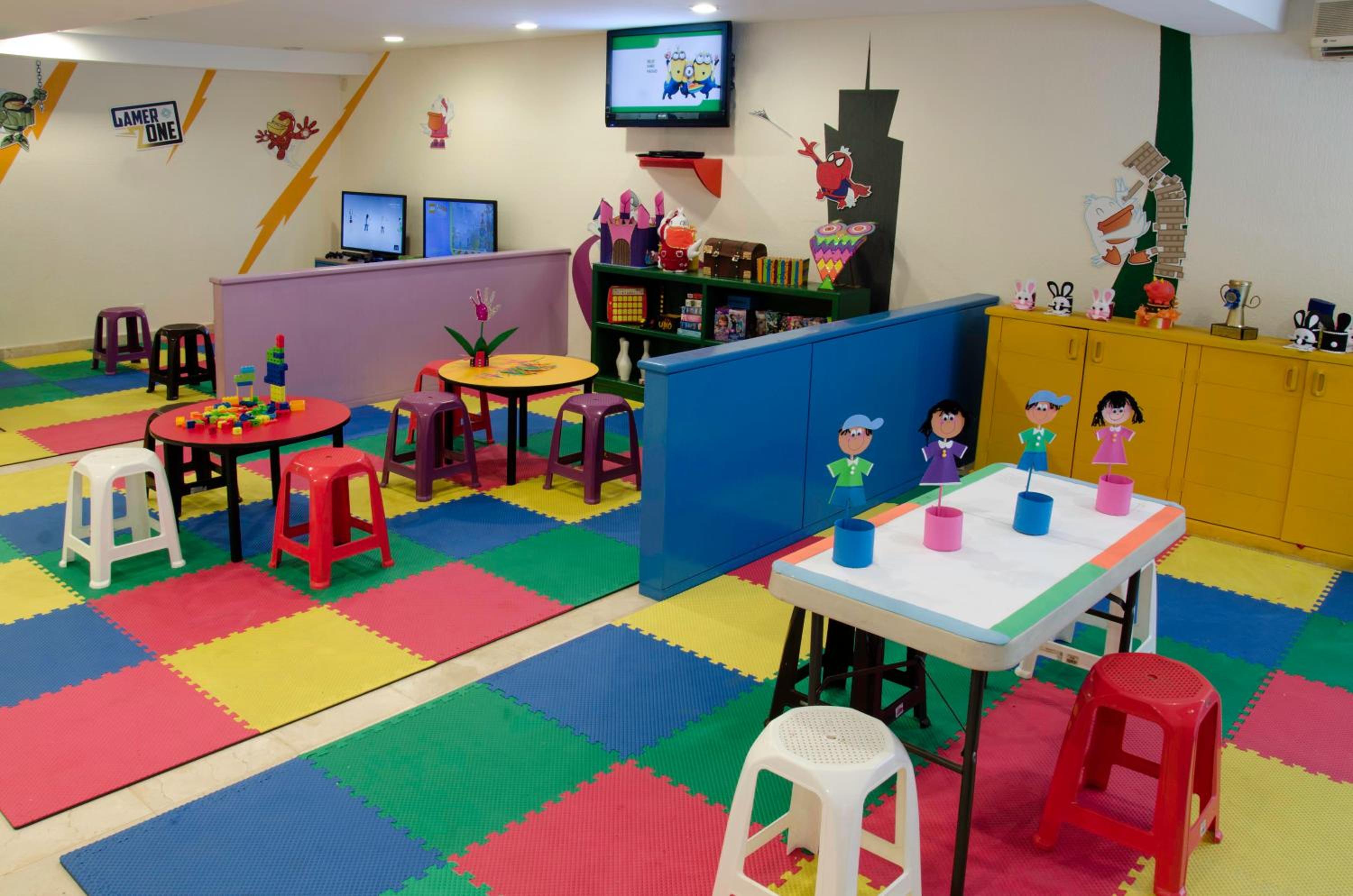 Puerto Vallarta Vacations - Plaza Pelicanos Grand Beach Resort All Inclusive - Property Image 93