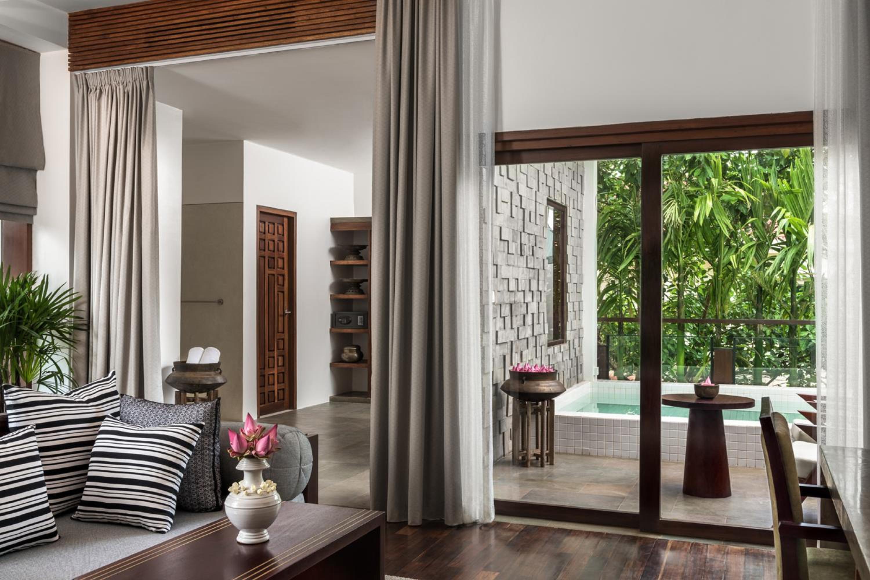 Jaya House River Park Hotel 112