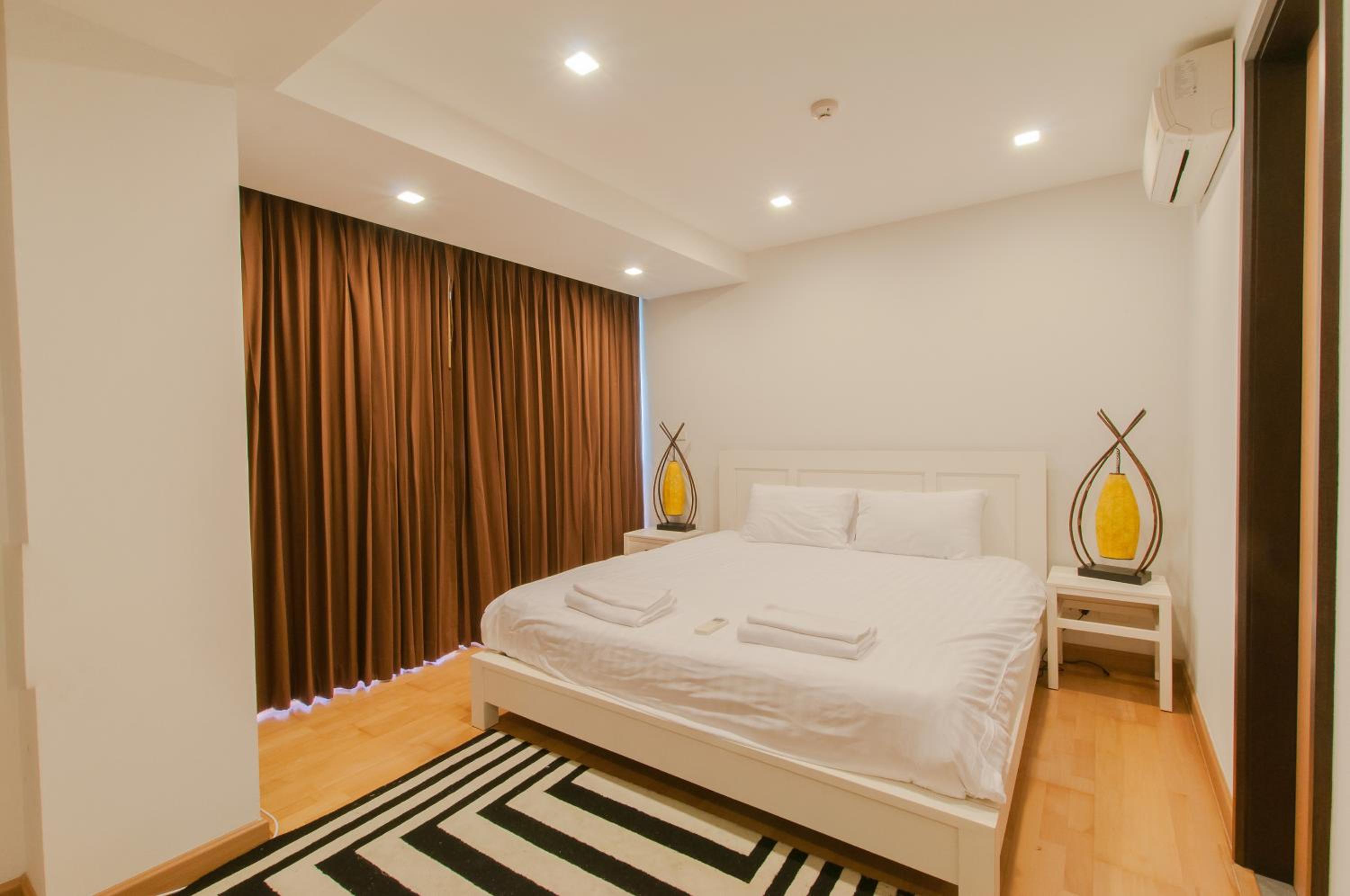Rocco Hua Hin Beach Seaview