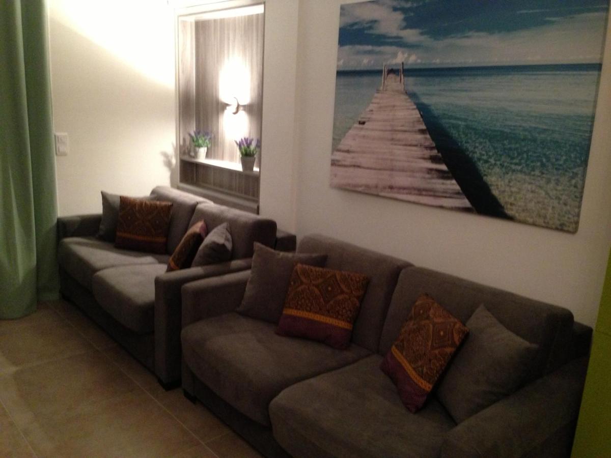 Studio on the Croisette with sea view photo 2