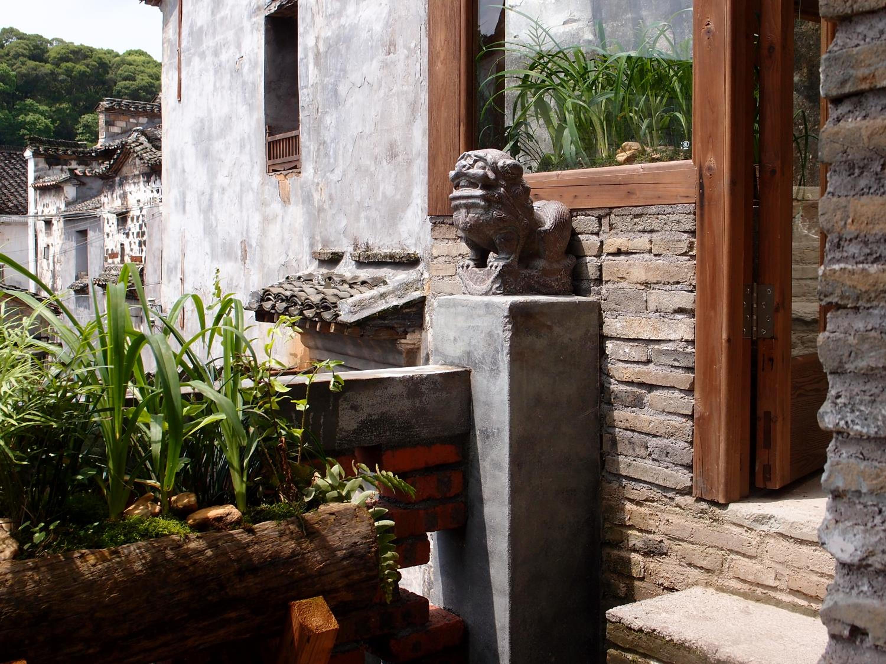 WuYuan QiYe YanXiang Guesthouse
