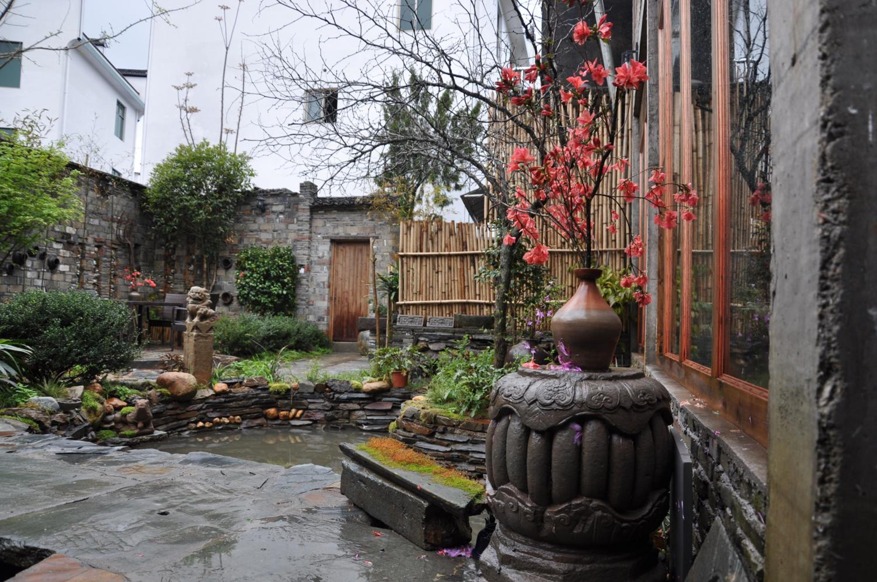 WuYuan QiYe YanXiang Guesthouse