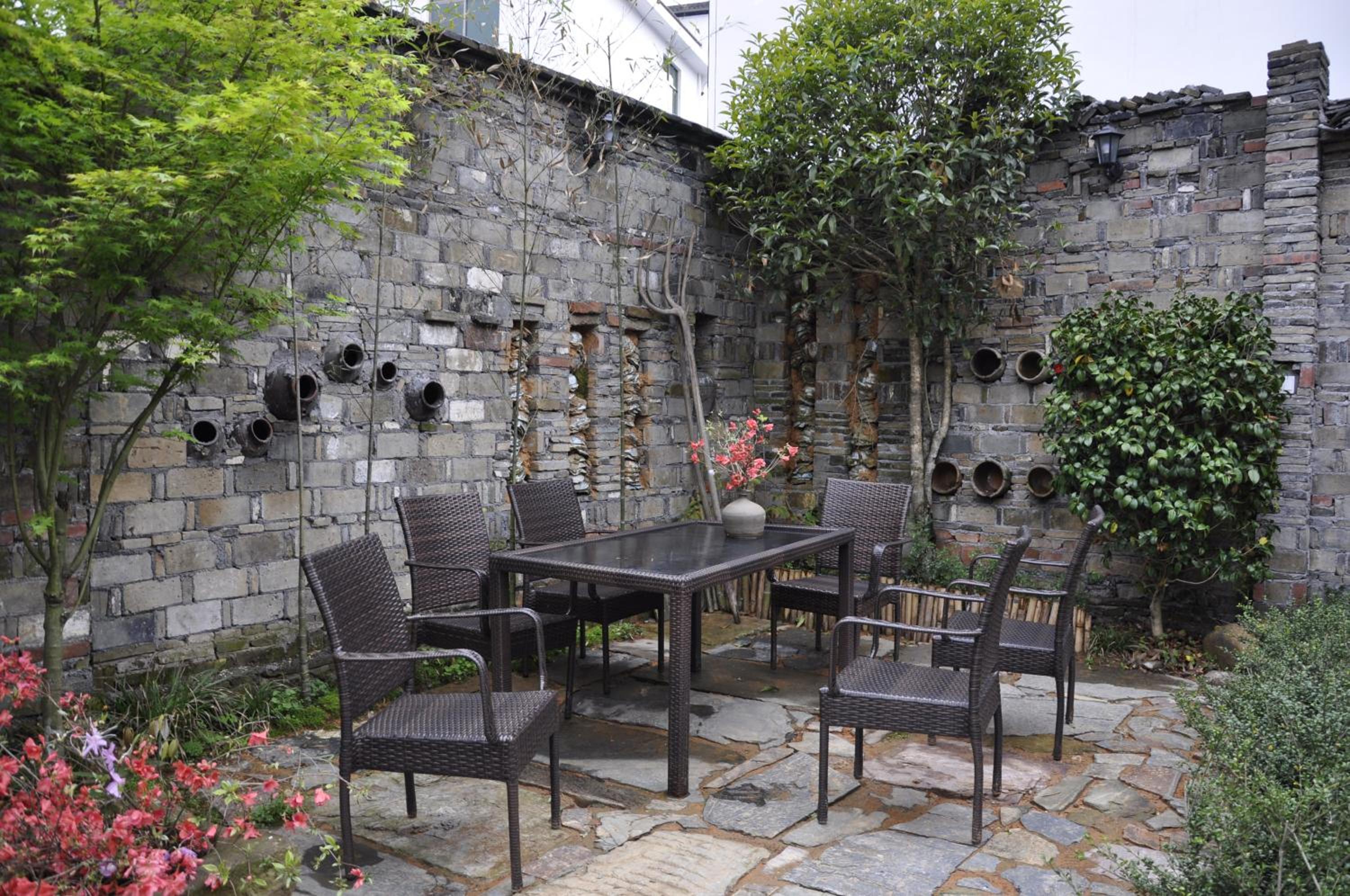 WuYuan QiYe YanXiang Guesthouse