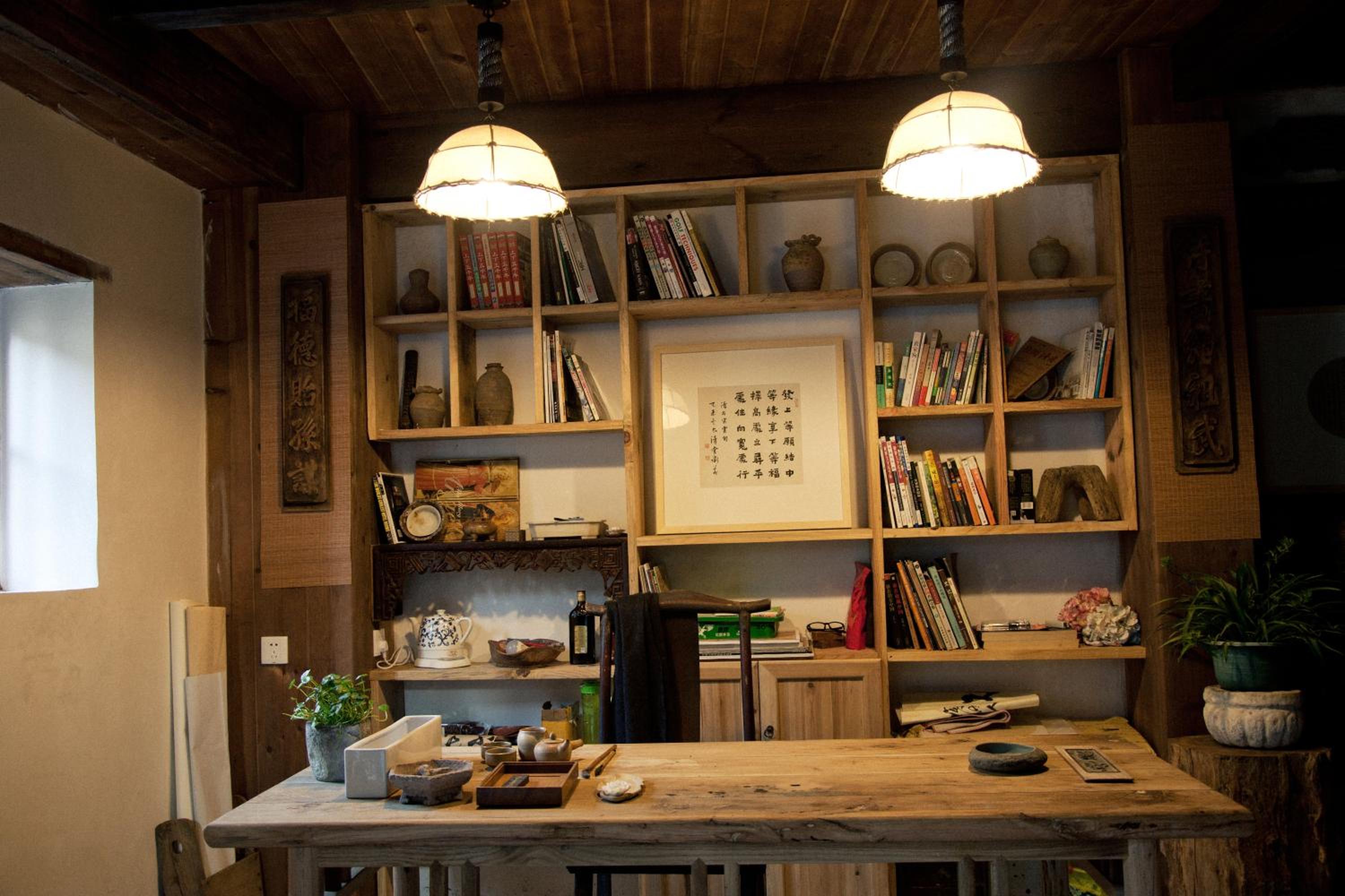 WuYuan QiYe YanXiang Guesthouse