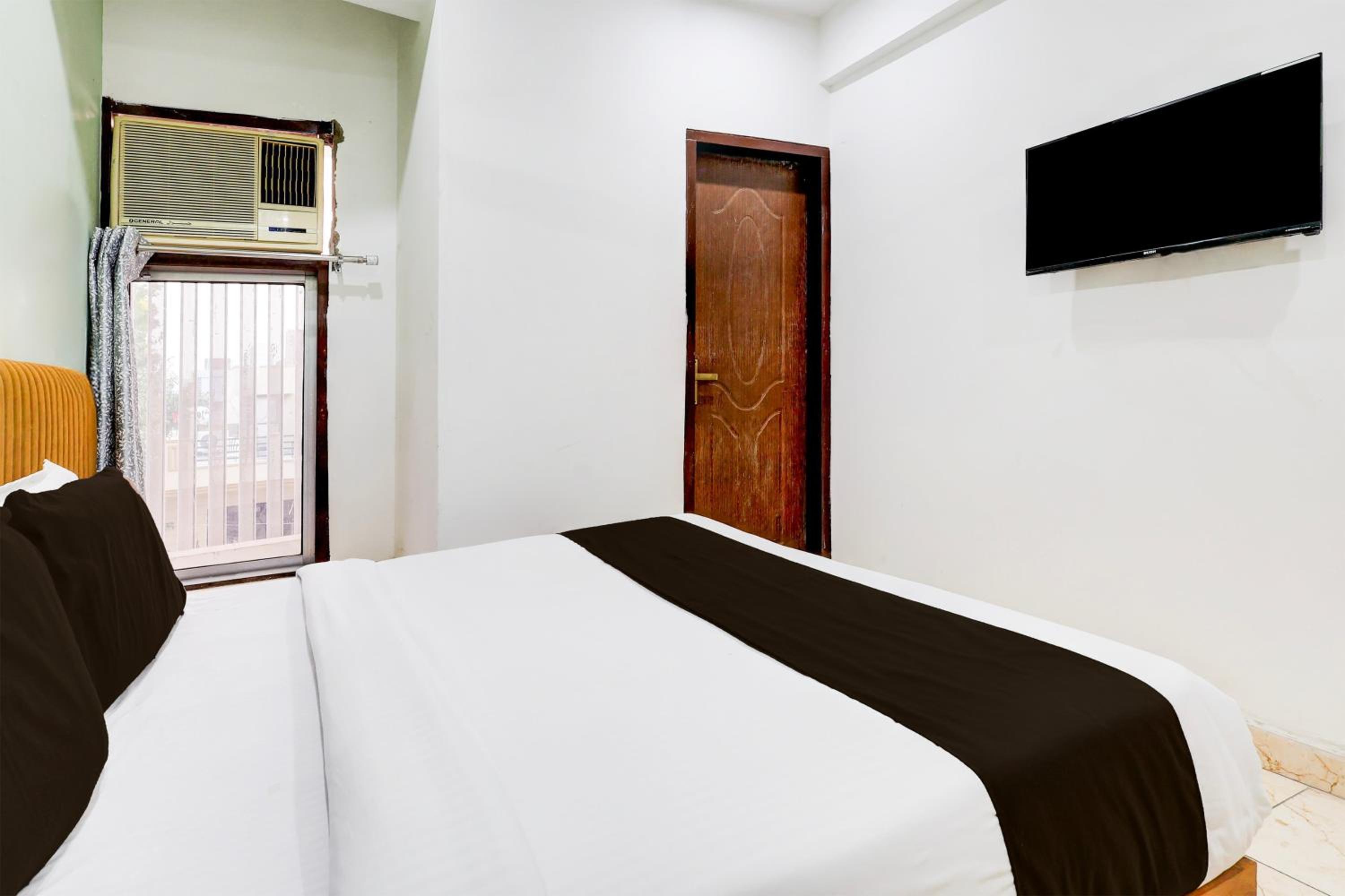 Super Hotel O Ambedkar Chowk Rewari formerly Hotel Shree view 3