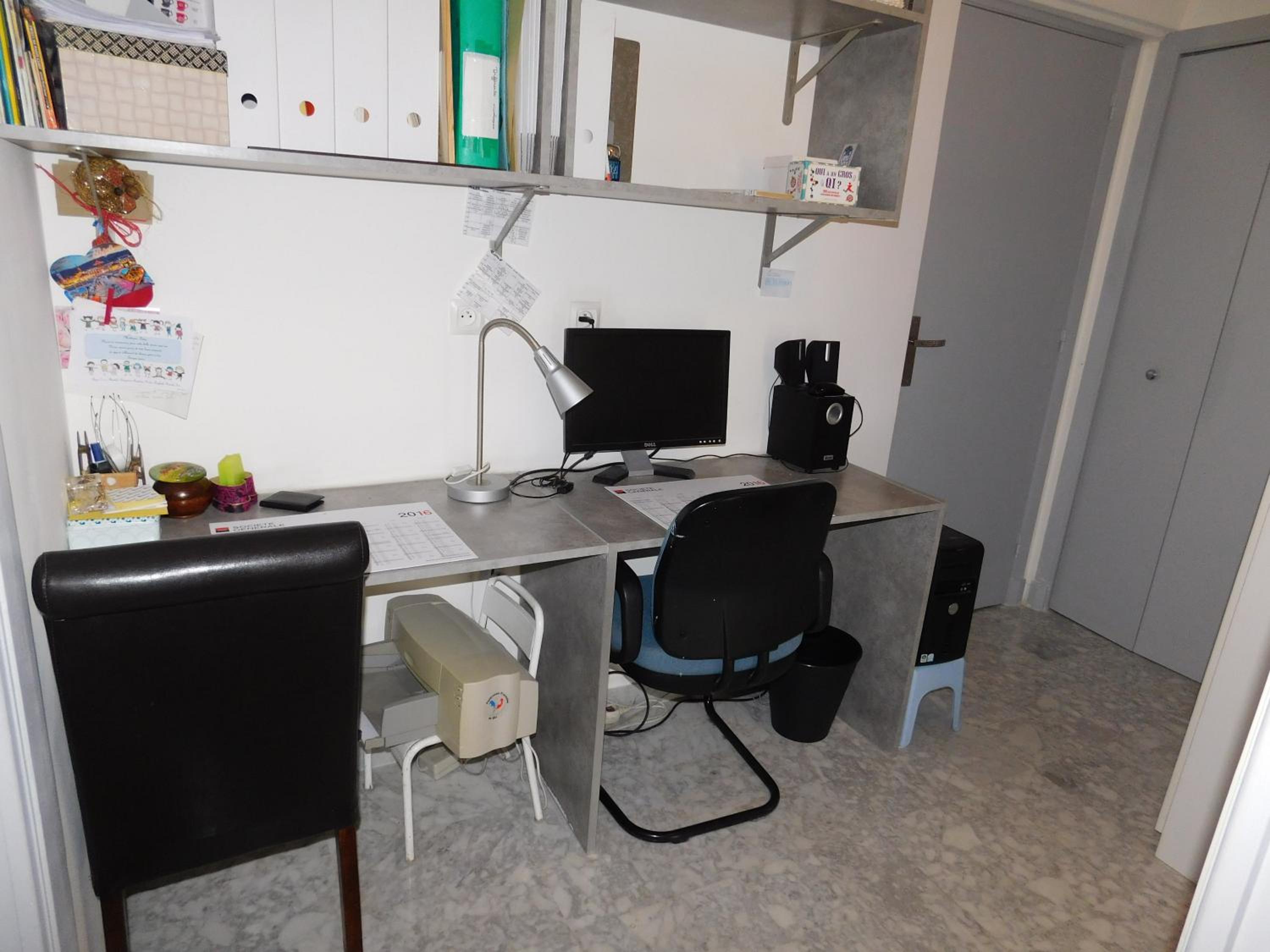 Photo 10