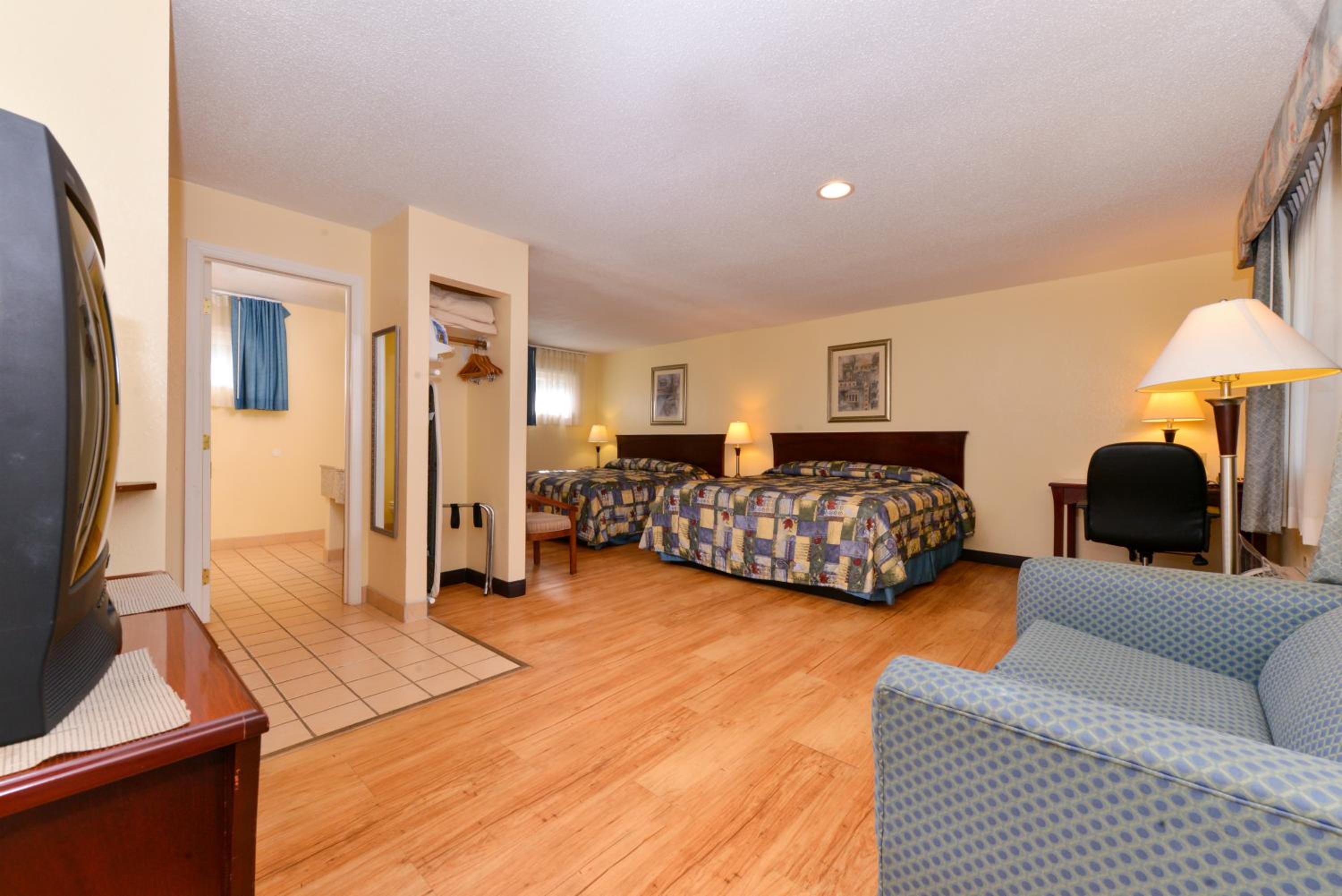 Tower Inn and Suites of Guilford / Madison - Property Image 6