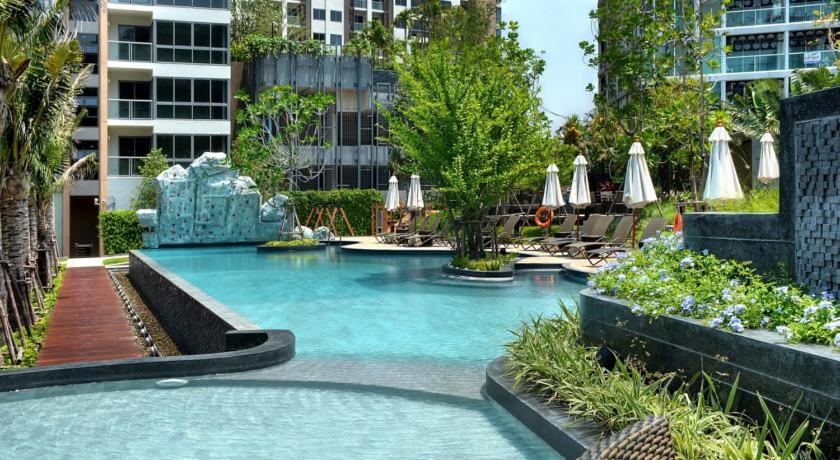 Unixx Pattaya view 5