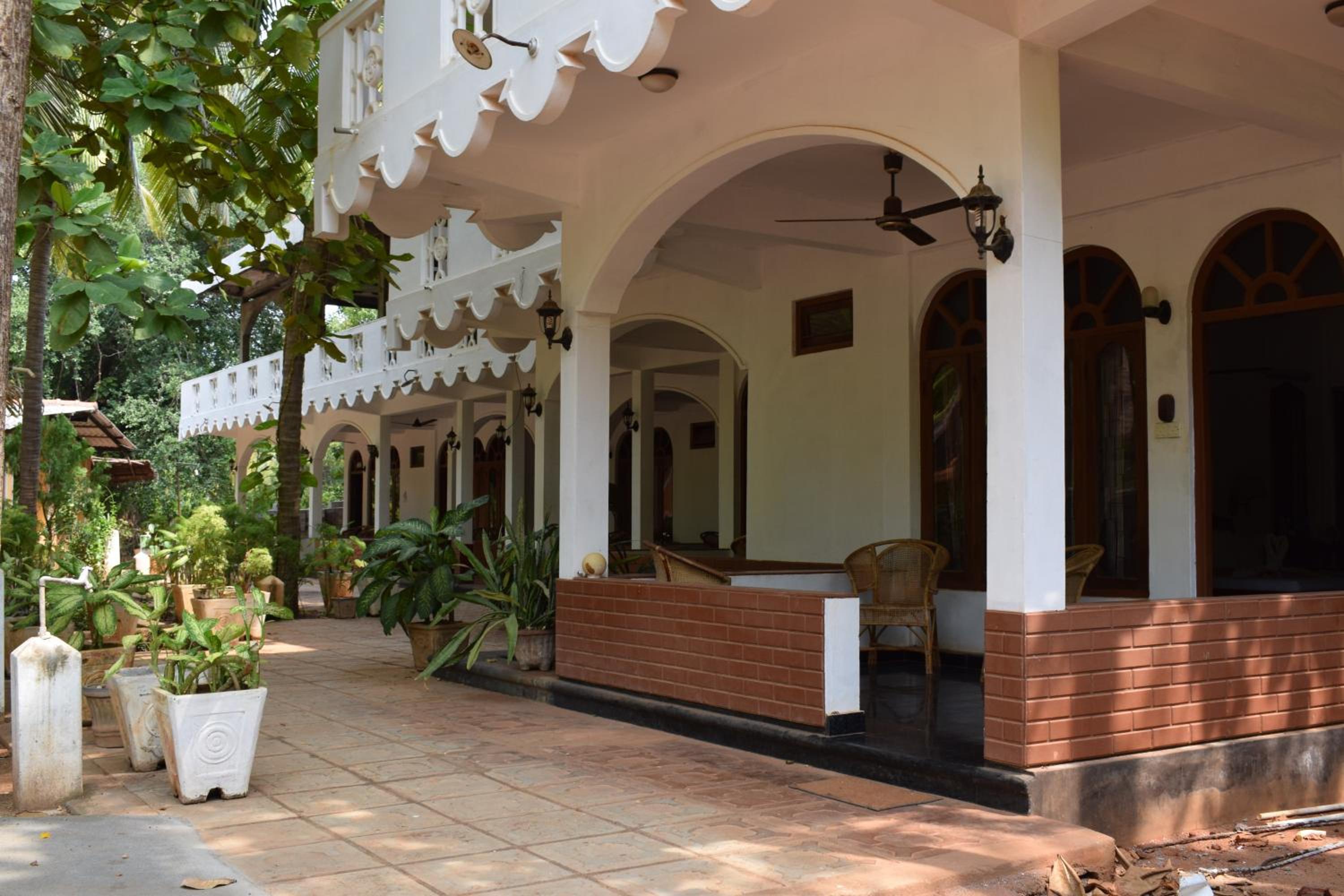 Palm Beach Resort by Yosha Guest
