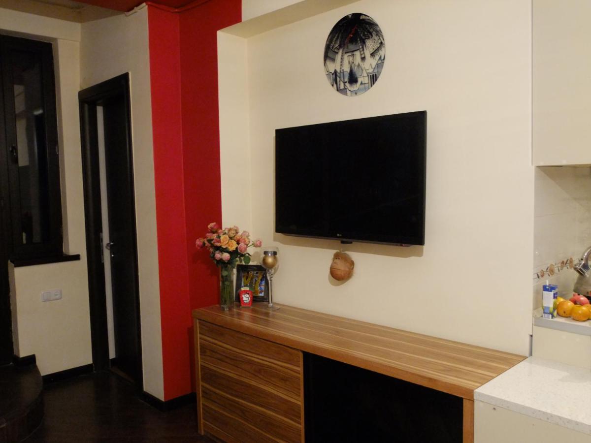 Yerevan center apartment 5A