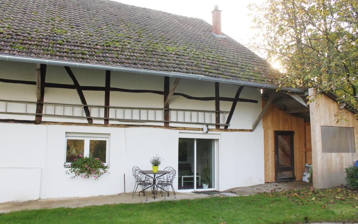 Le Clos Saint Morand view 3