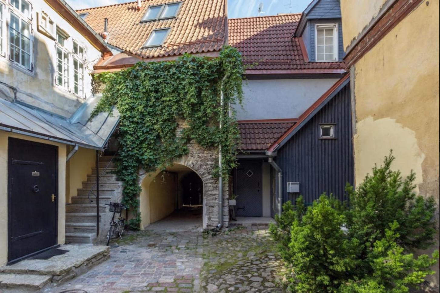 Tallinn Vacations - Blacksmith Old Town Apartments - Property Image 72