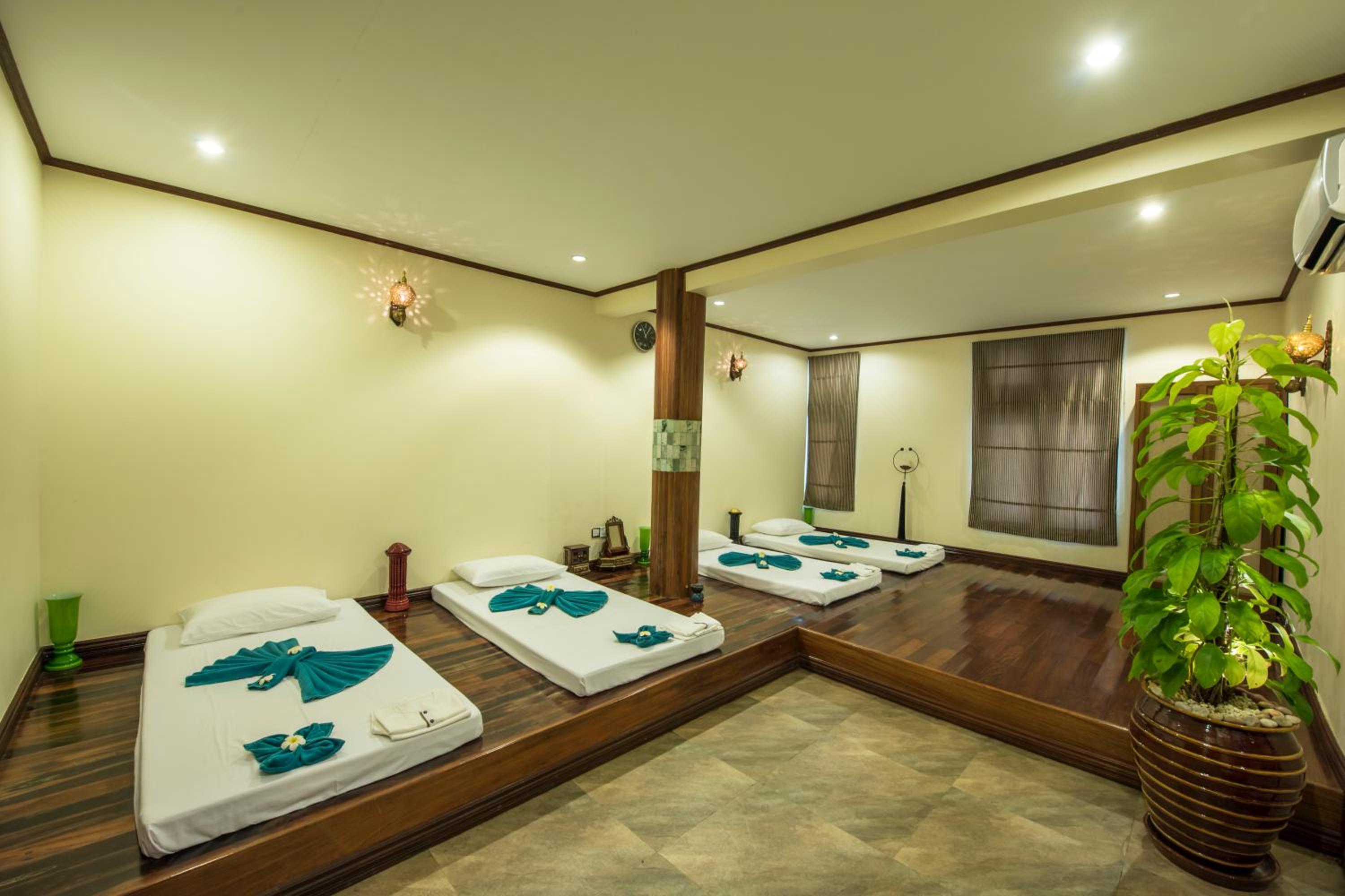 Jade Marina Resort and Spa