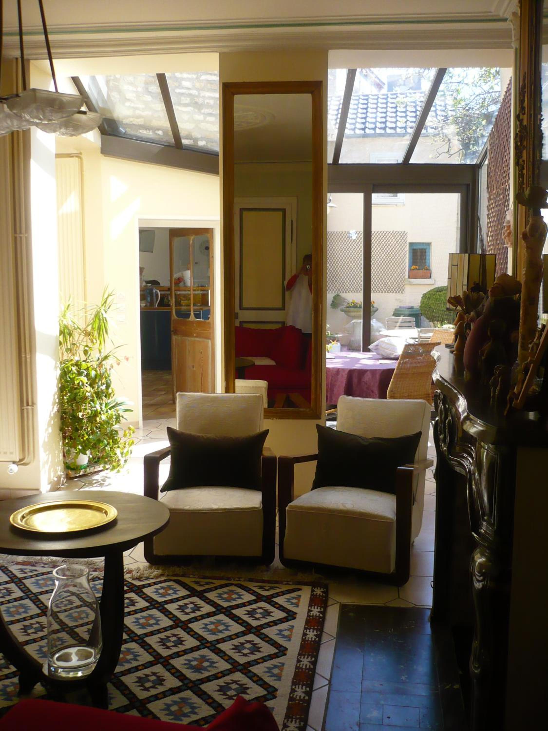 lounge