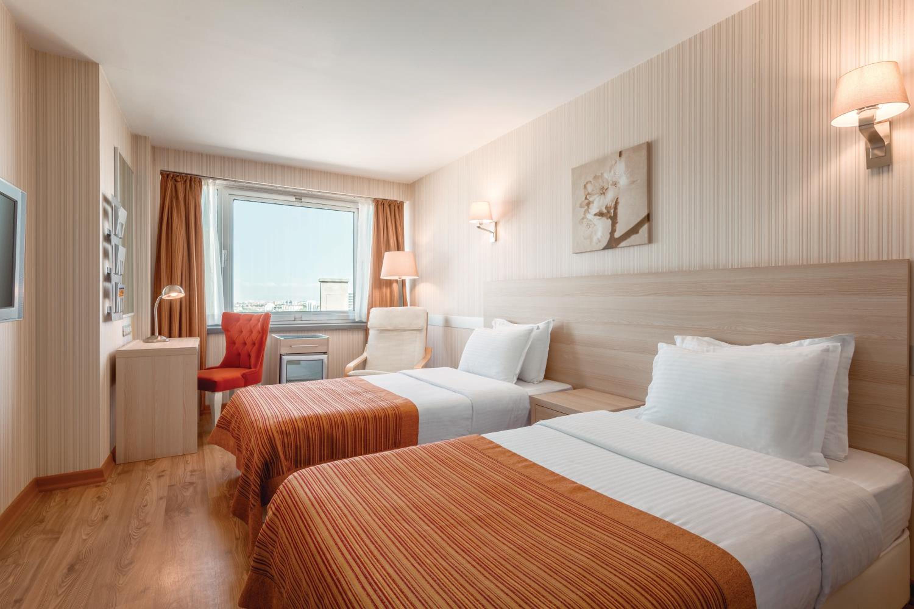 Ramada by Wyndham Ankara - Image 30