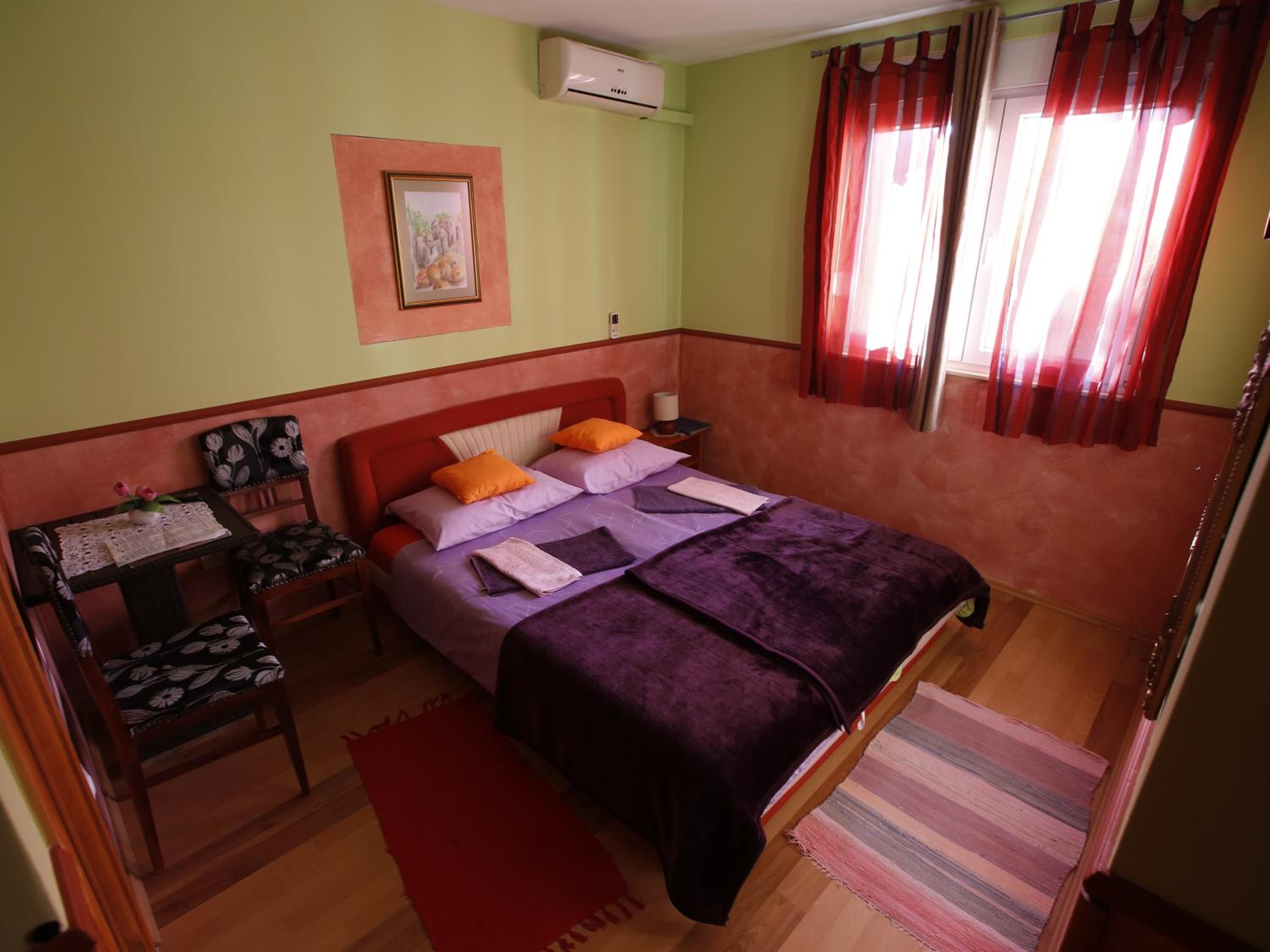 Apartment&Rooms 