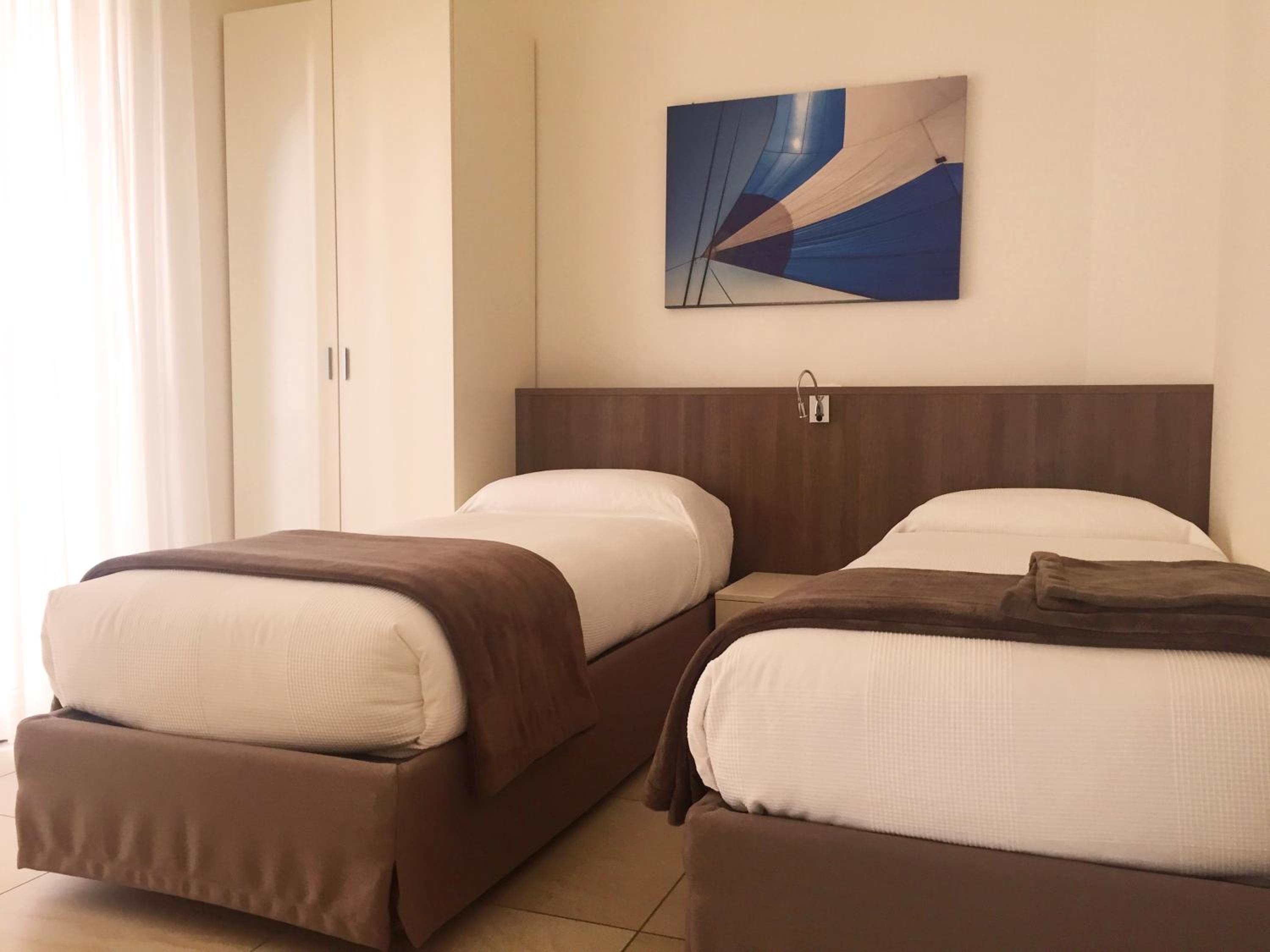 Residenza Roma Marina view 5
