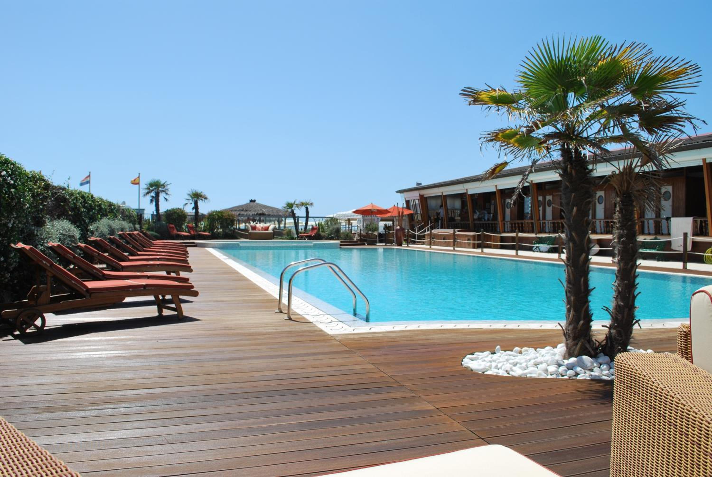 Le Sable Fin Beach House view 3