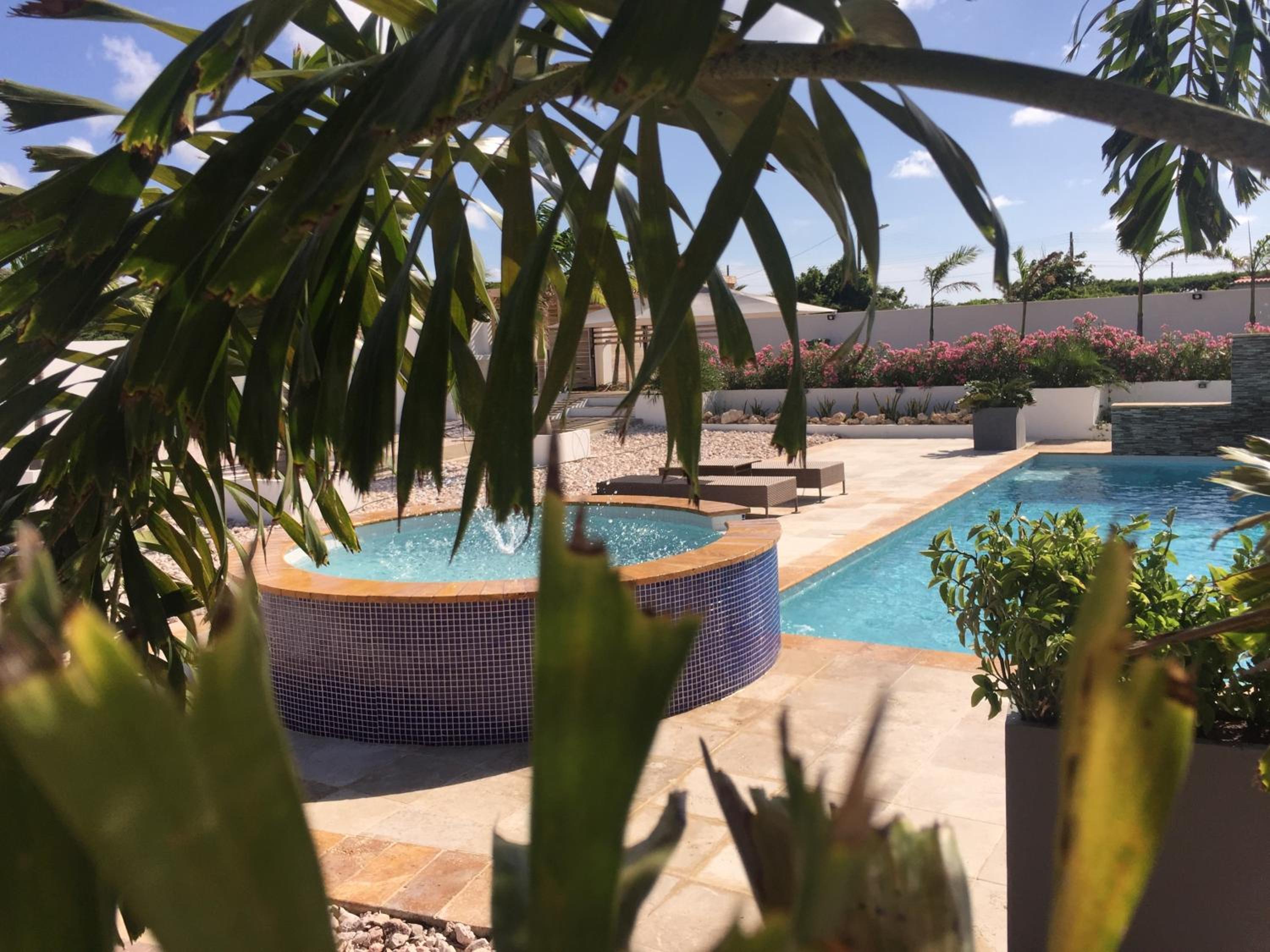 Malika Apartments