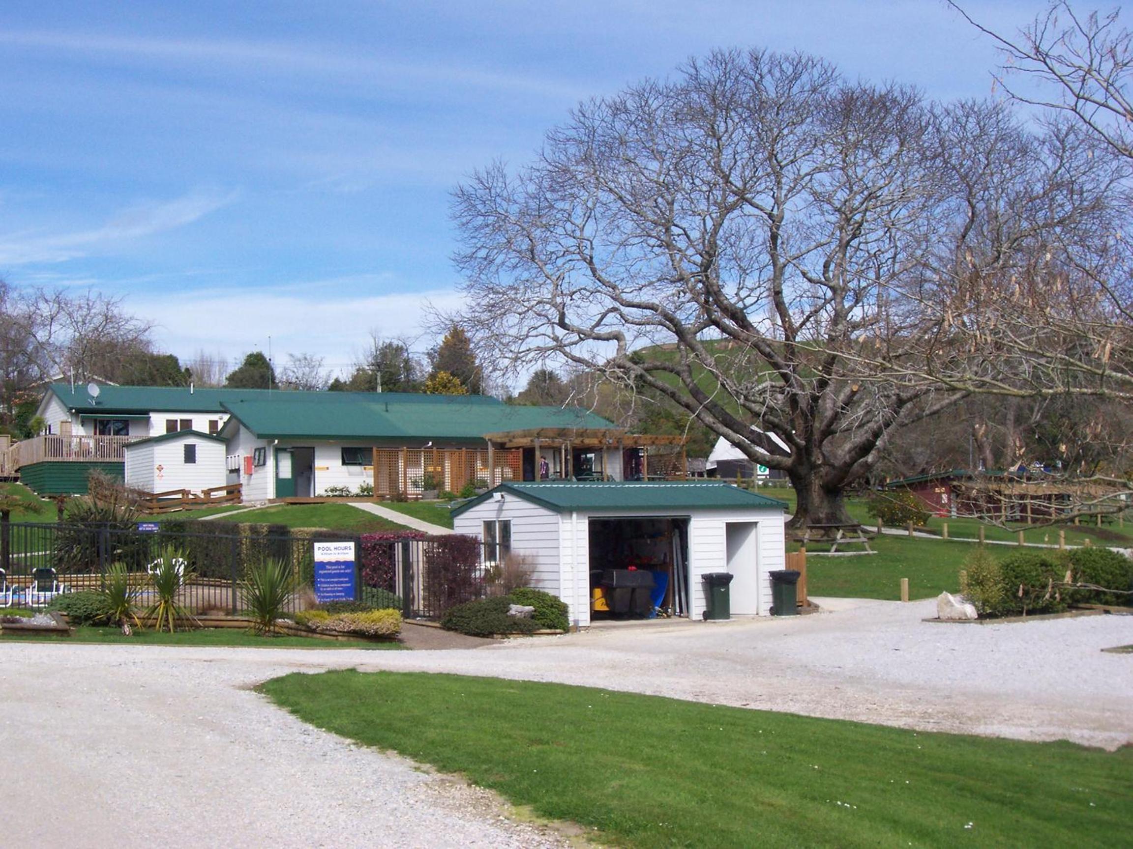 Waitomo TOP 10 Holiday Park