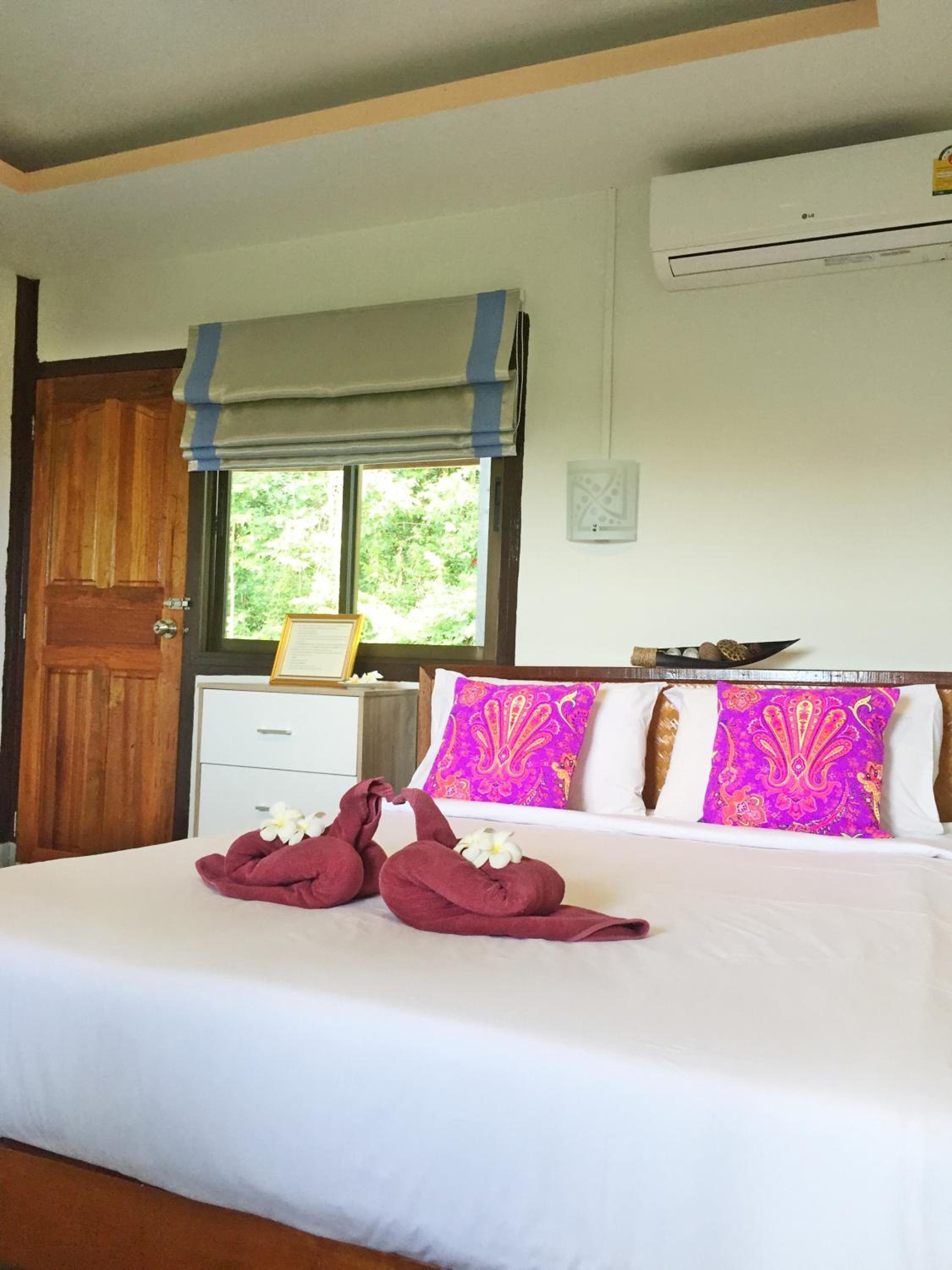 Lanta Halabala Resort