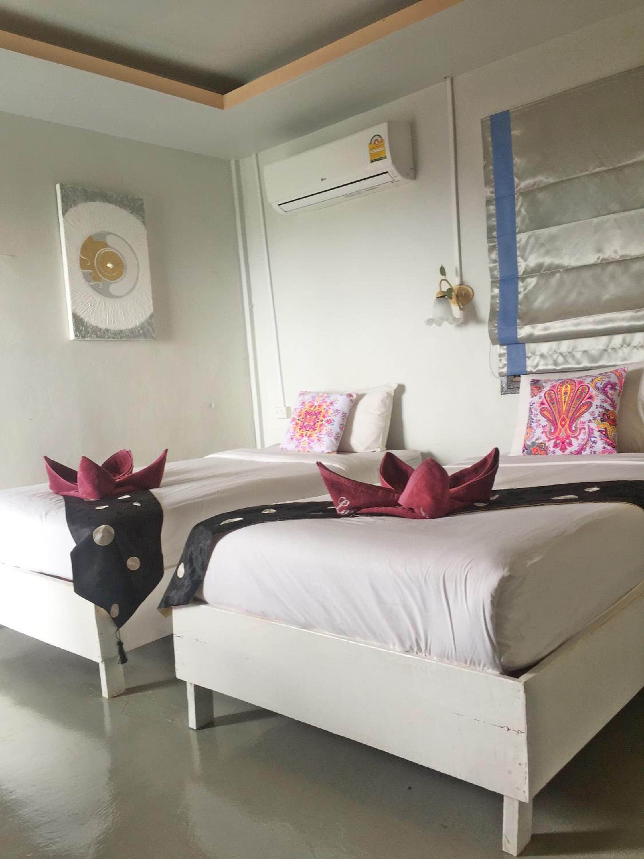 Lanta Halabala Resort