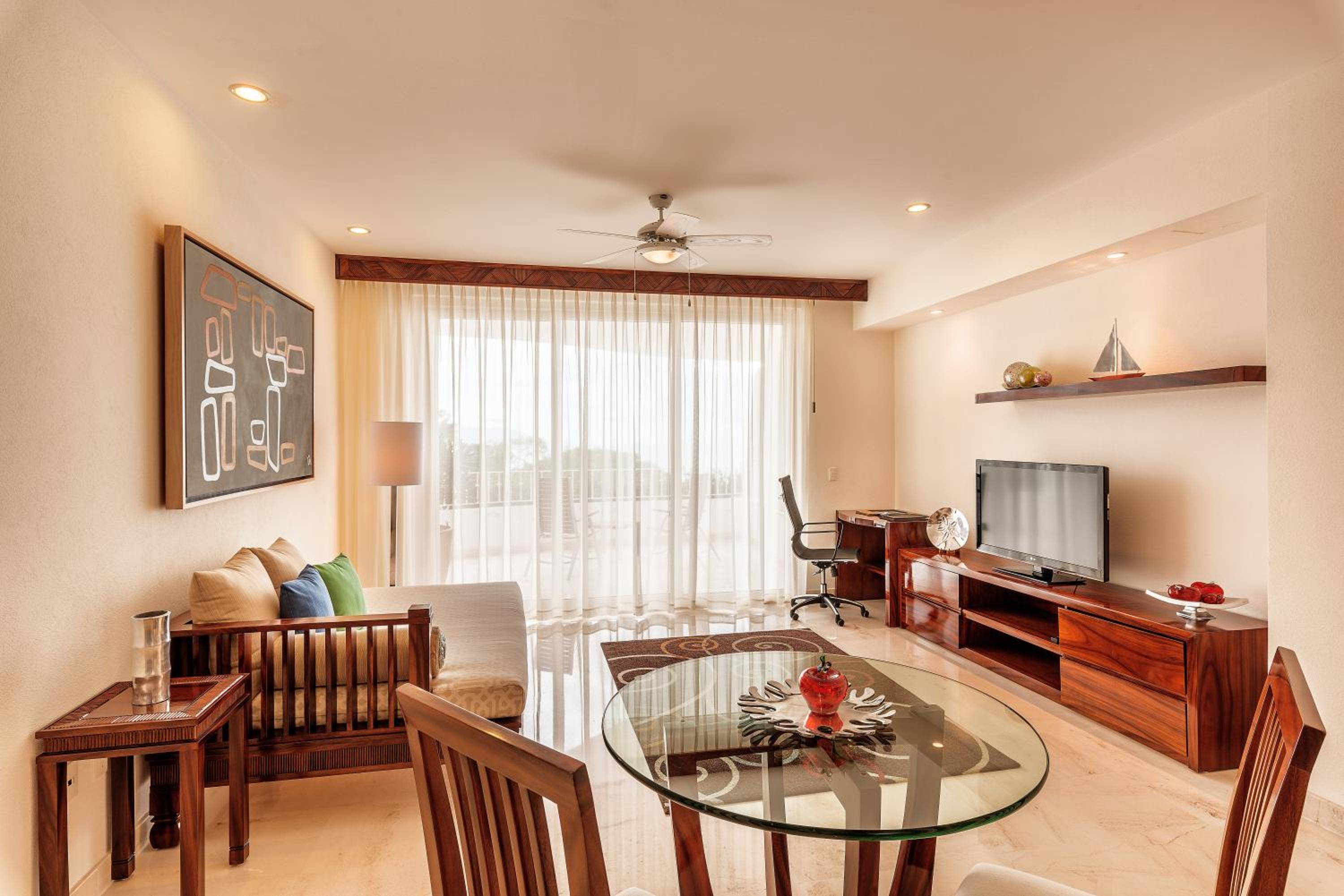 Puerto Vallarta Vacations - Grand Miramar All Luxury Suites  Residences - Property Image 110