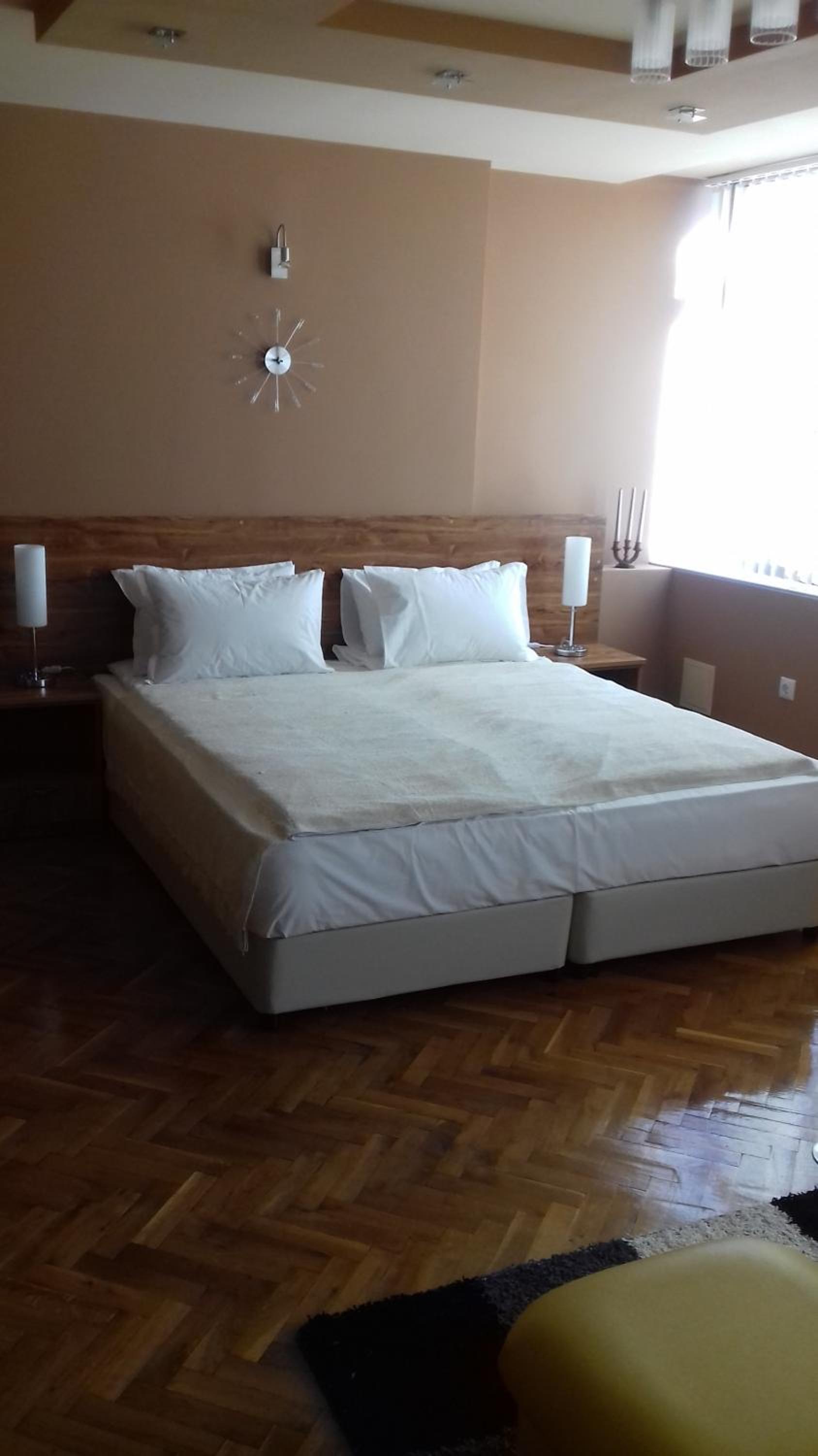 Panorama Top Floor Rooms in Hotel Tundzha