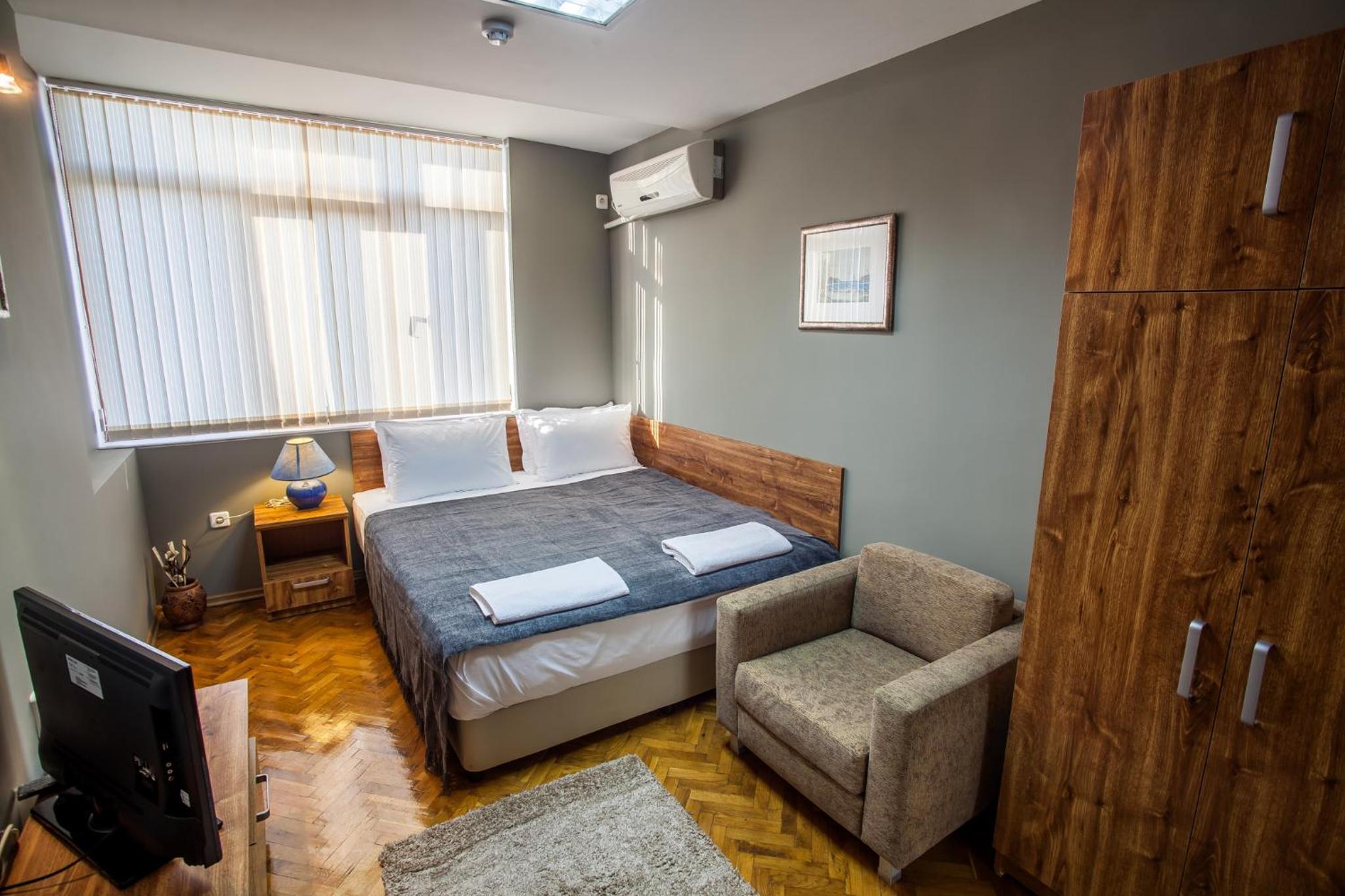 Panorama Top Floor Rooms in Hotel Tundzha