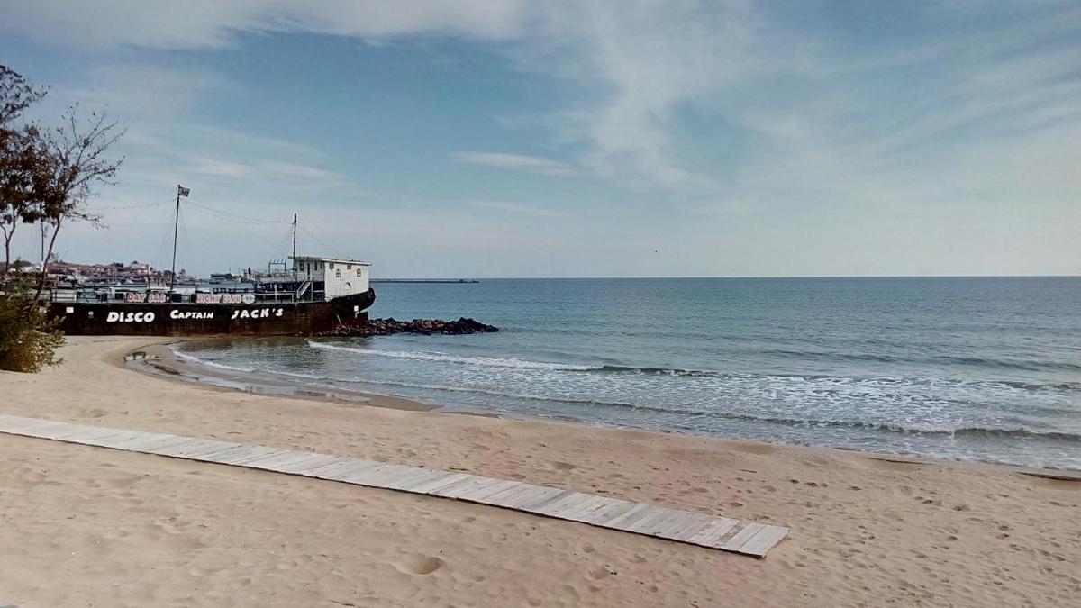 Nesebar Vigo Panorama Private Studios view 4