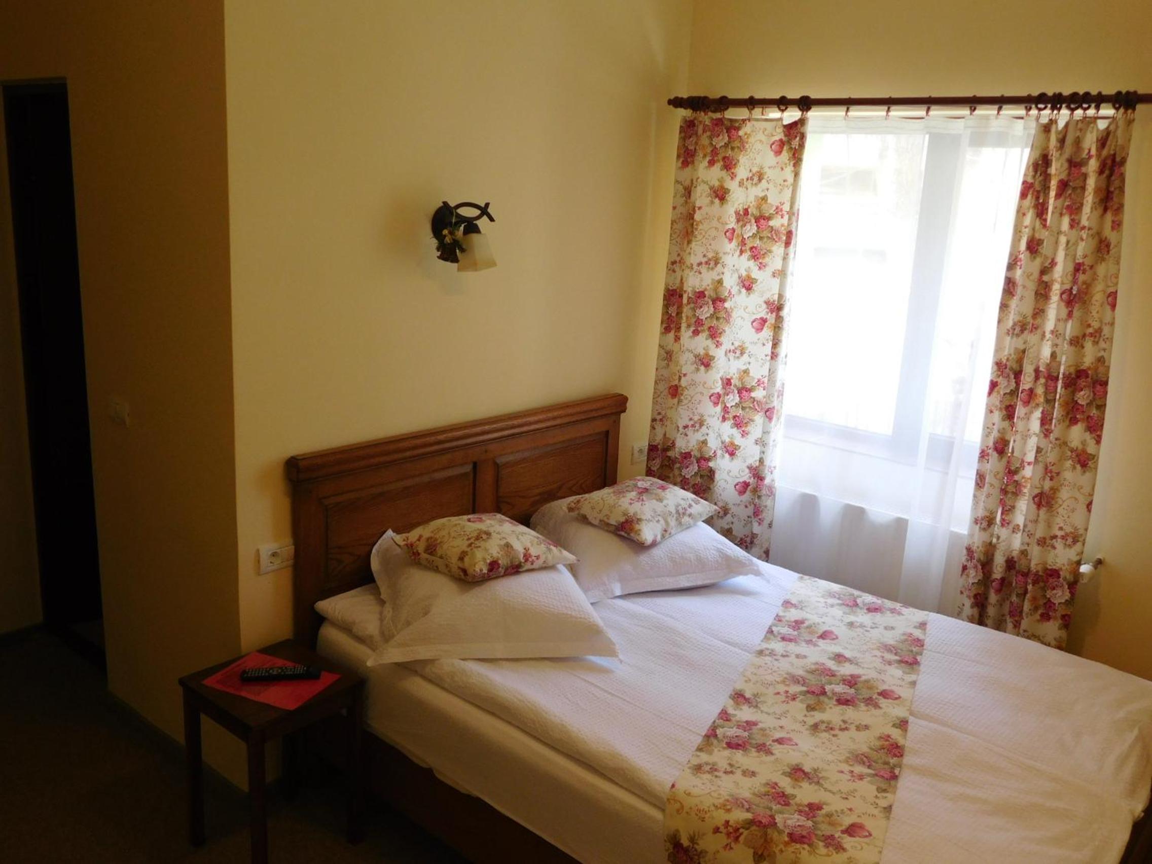 Photo 43