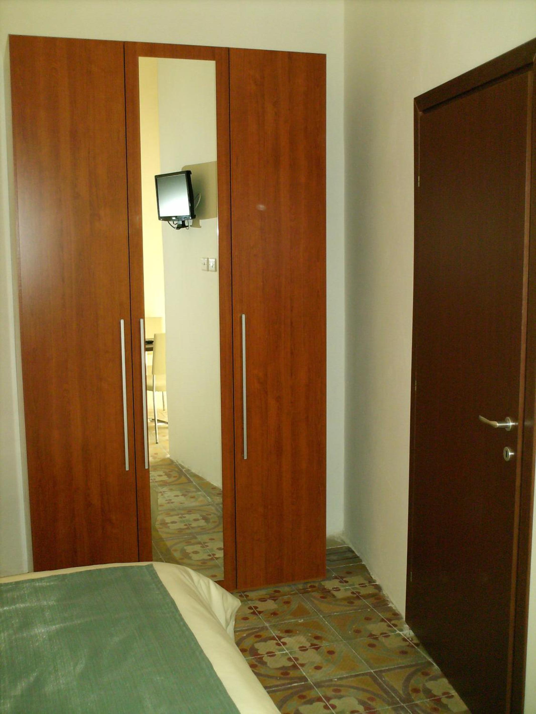 Photo 37